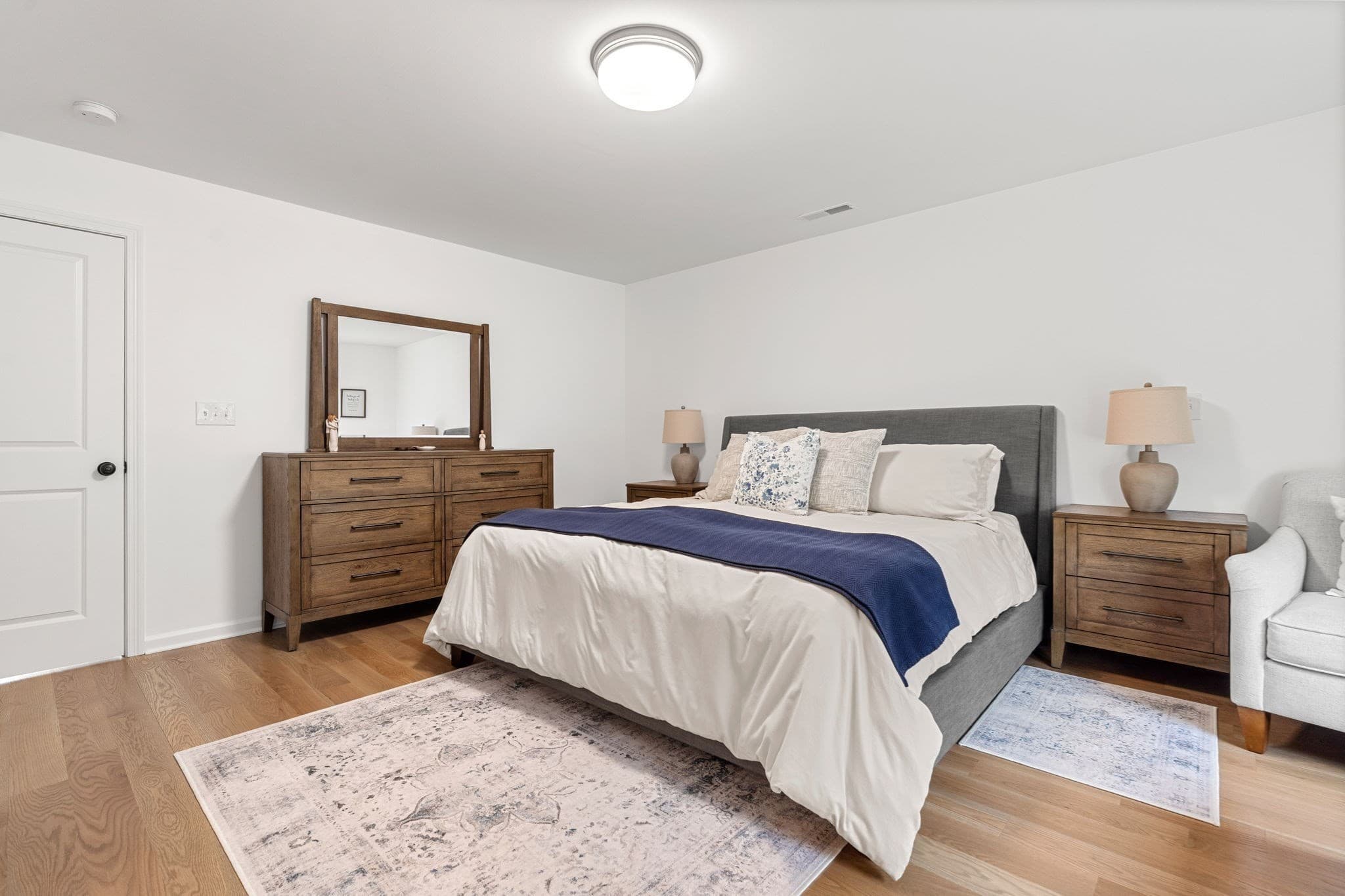 Single Family Residence at 33 Skyhawk Cir, Weymouth MA 02190, photo 18 of 40