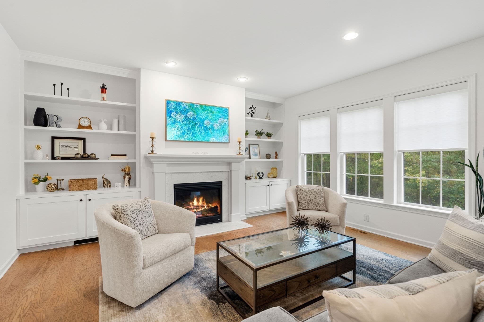 Single Family Residence at 33 Skyhawk Cir, Weymouth MA 02190, photo 4 of 40