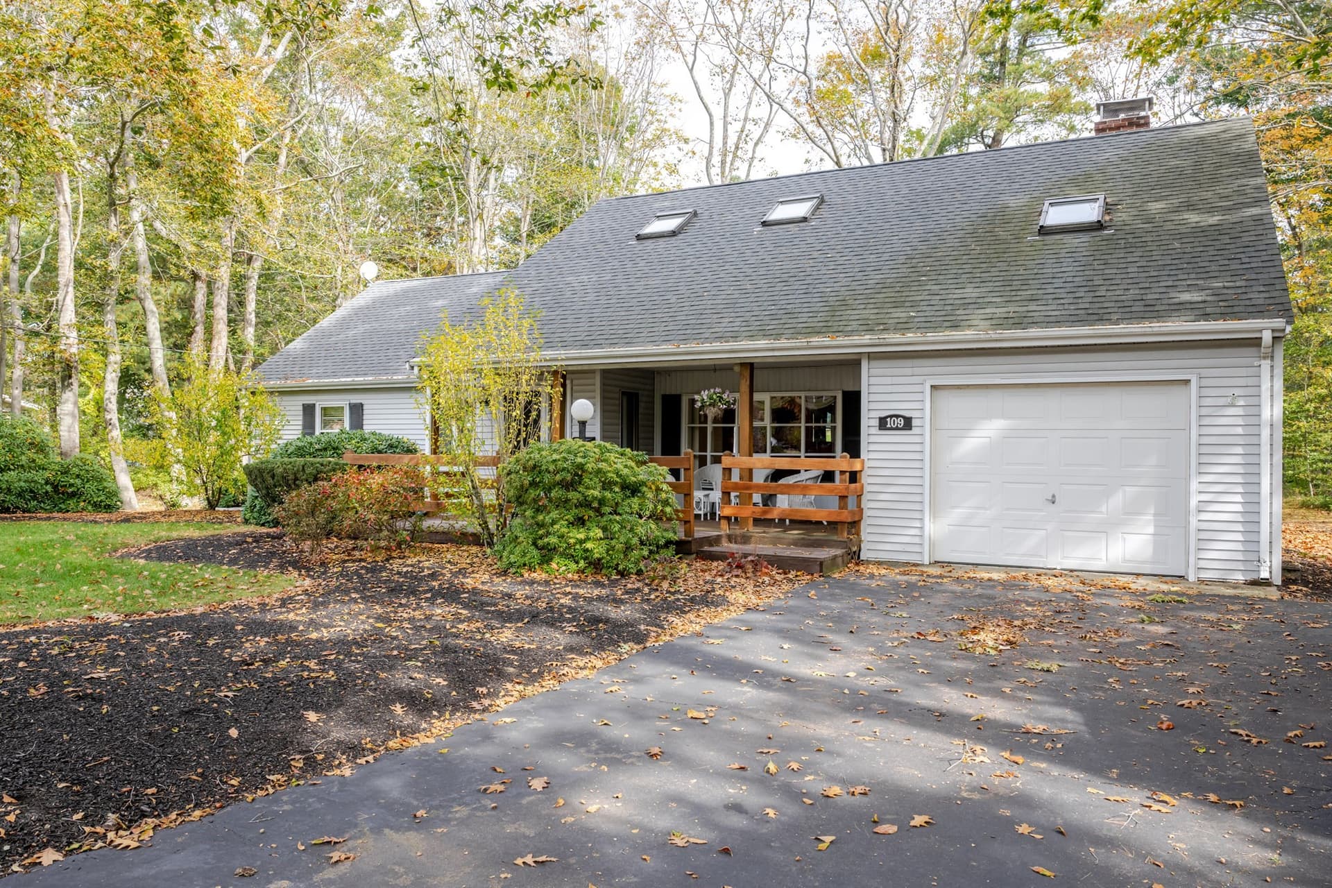 109 Russell Lane, Abington MA 02351