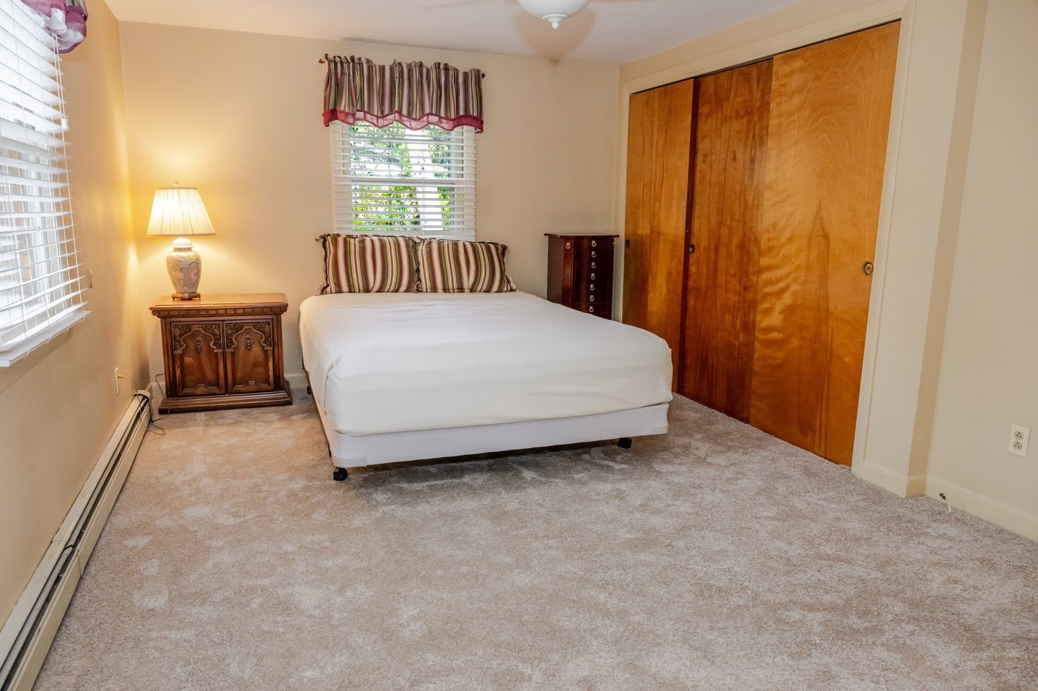 Single Family Residence at 109 Russell Lane, Abington MA 02351, photo 21 of 36