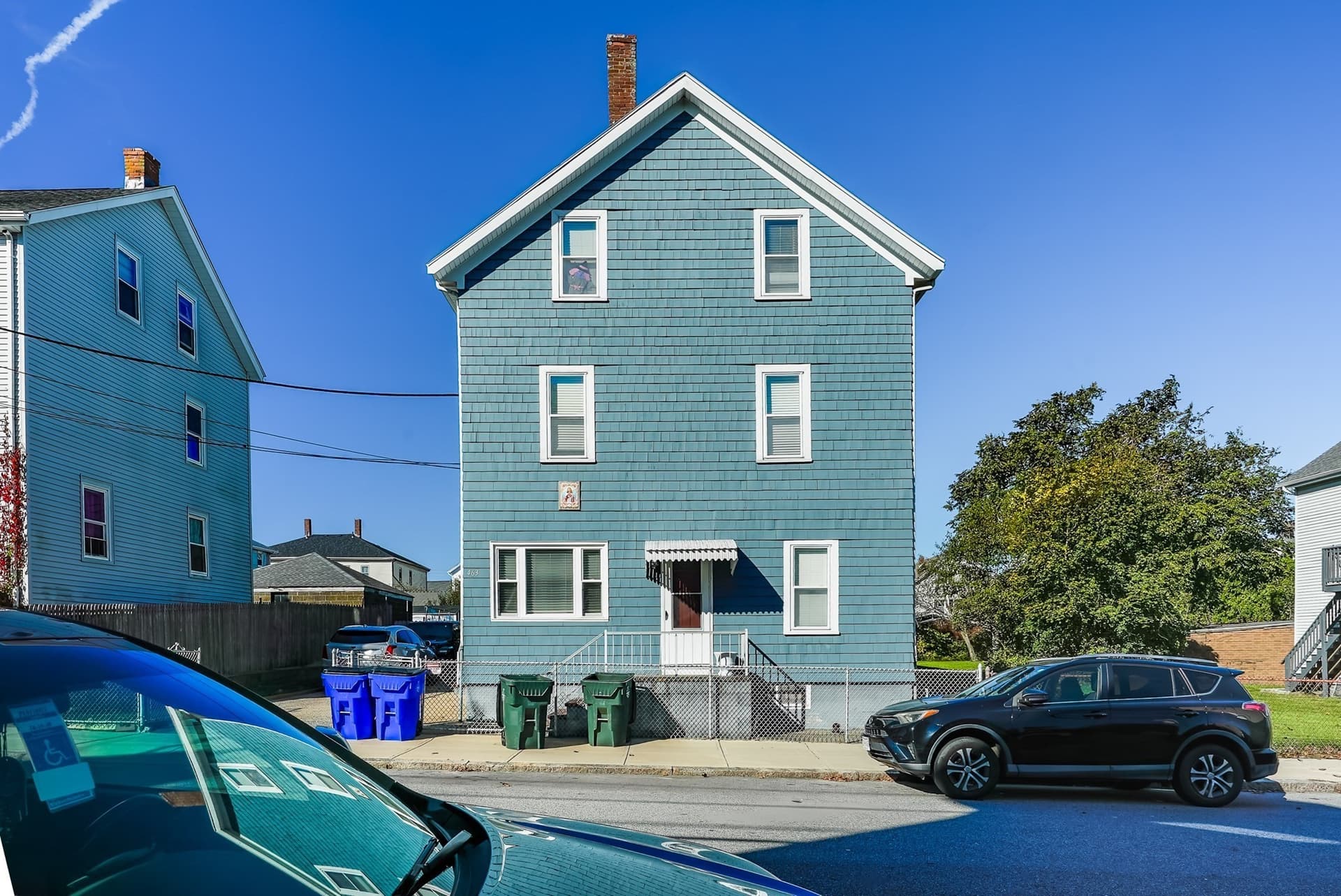 463 Montaup St, Fall River MA 02724