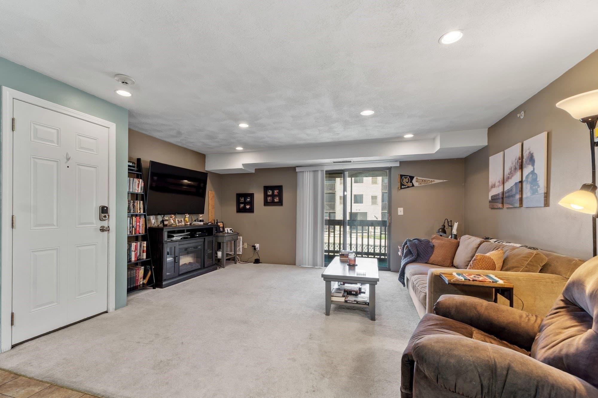 Condominium at 12 Village Ln # 45, Tyngsborough MA 01879, photo 3 of 31