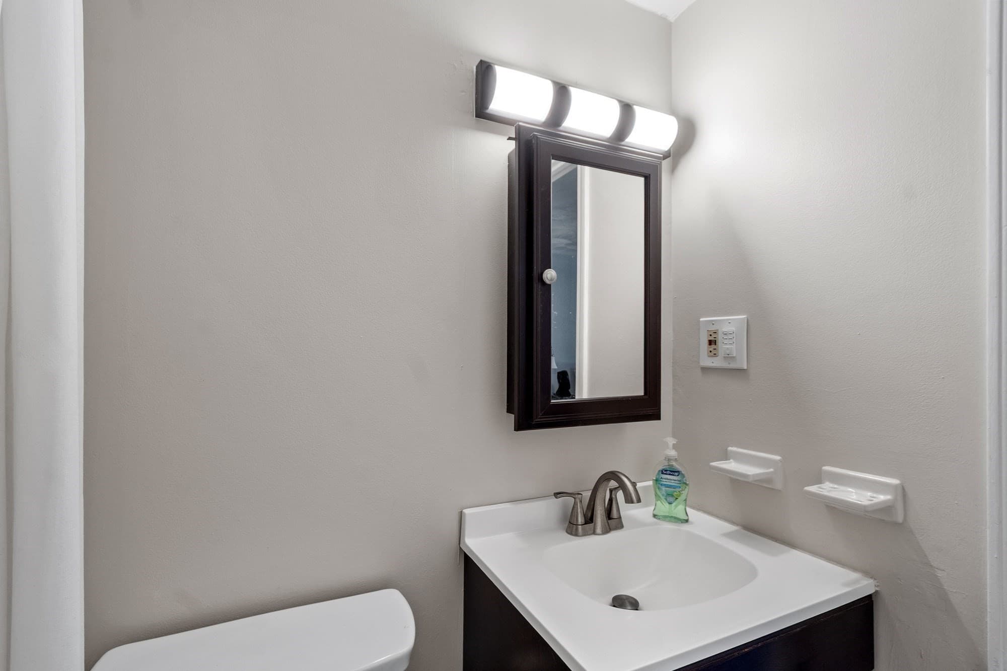 Condominium at 12 Village Ln # 45, Tyngsborough MA 01879, photo 21 of 31