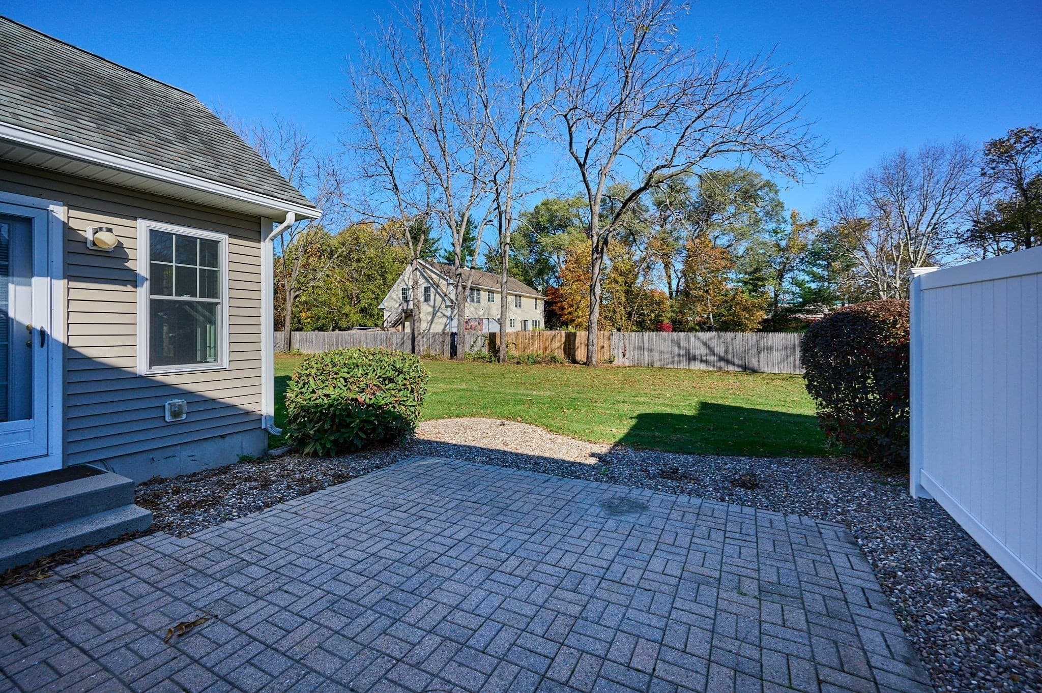 Condominium at 22 Pomeroy Meadow Rd # 2, Southampton MA 01073, photo 27 of 37