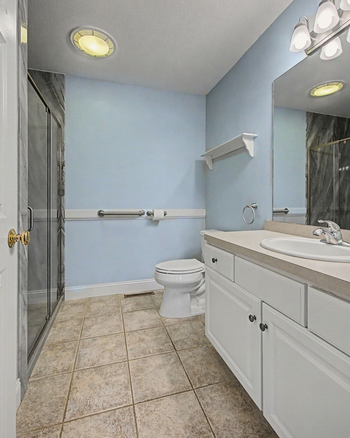 Condominium at 22 Pomeroy Meadow Rd # 2, Southampton MA 01073, photo 17 of 37