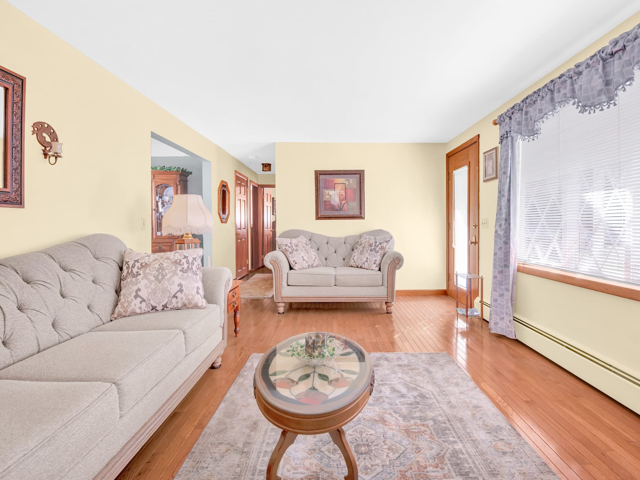 Single Family Residence at 580 Wrentham Road, Bellingham MA 02019, photo 9 of 38
