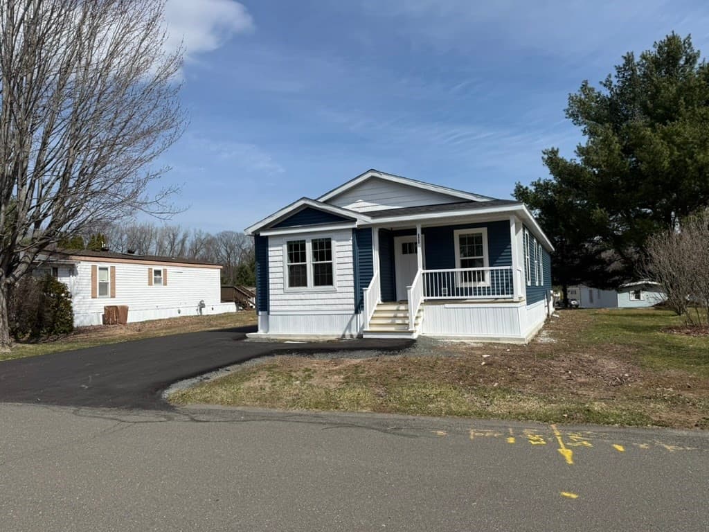 Mobile Home at 16 Asher Lane, Pepperell MA 01463, photo 2 of 20