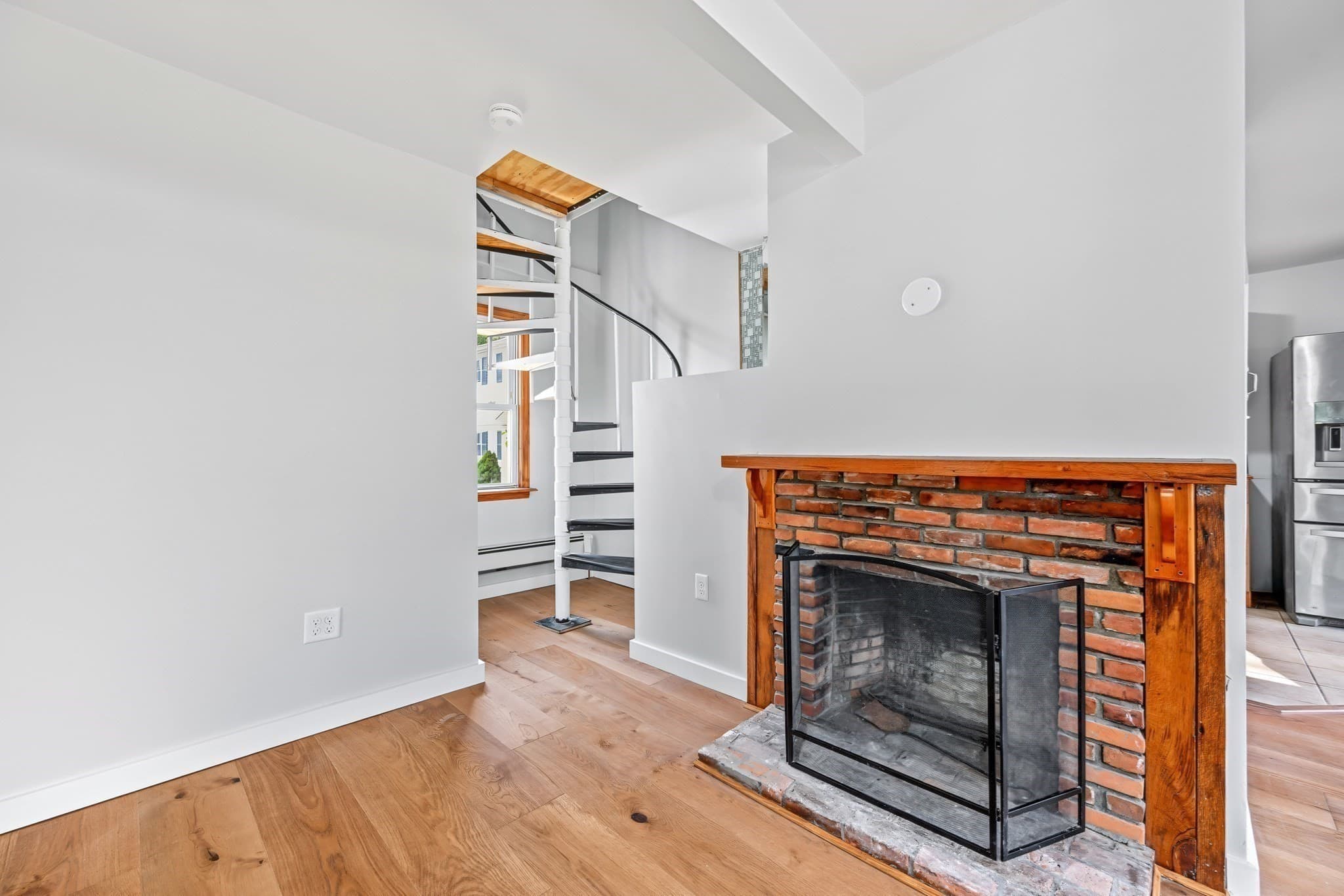 Condominium at 31 Cocasset St # 1, Foxboro MA 02035, photo 8 of 31
