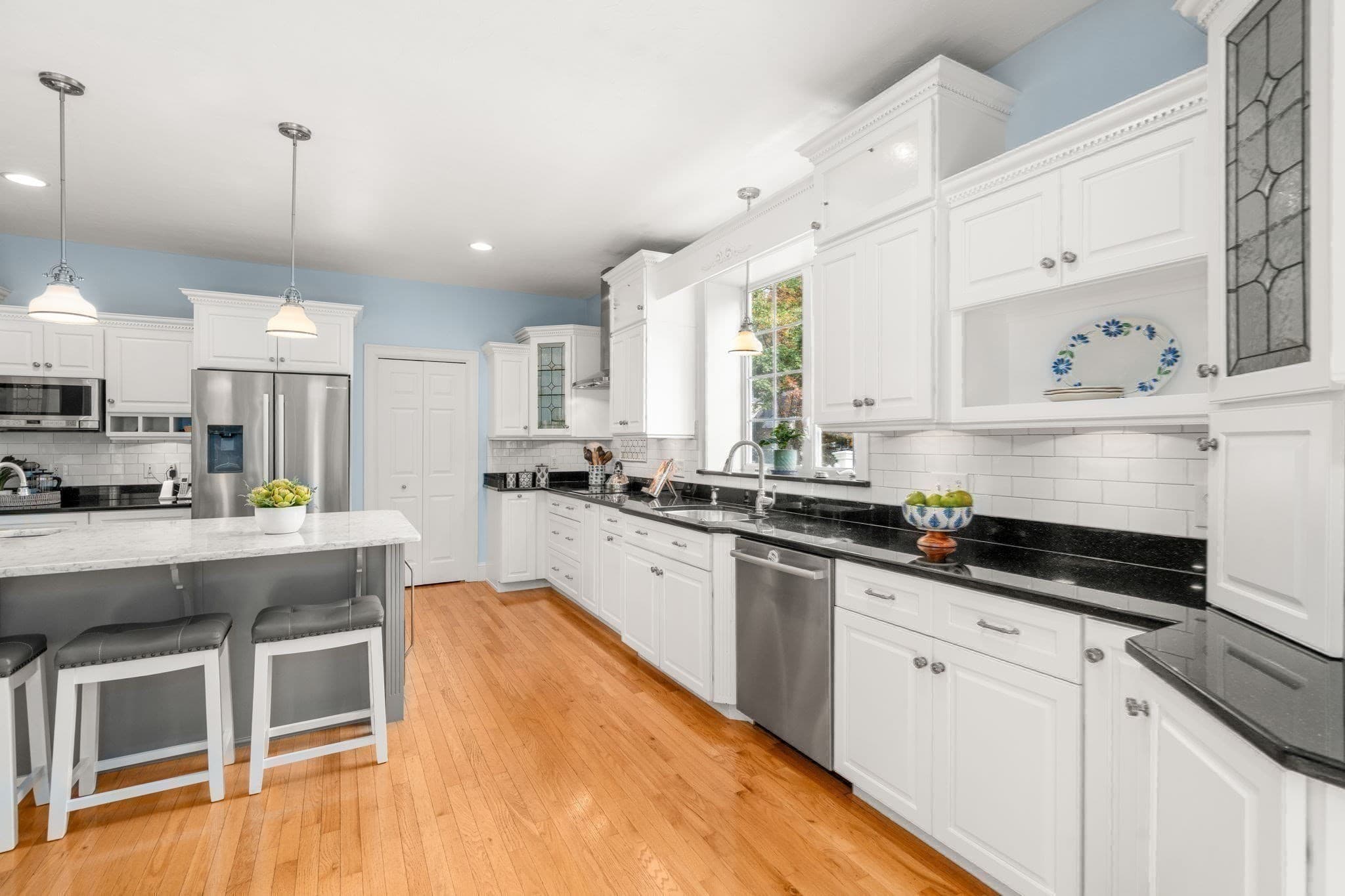 Single Family Residence at 784 Washington St, Franklin MA 02038, photo 24 of 42