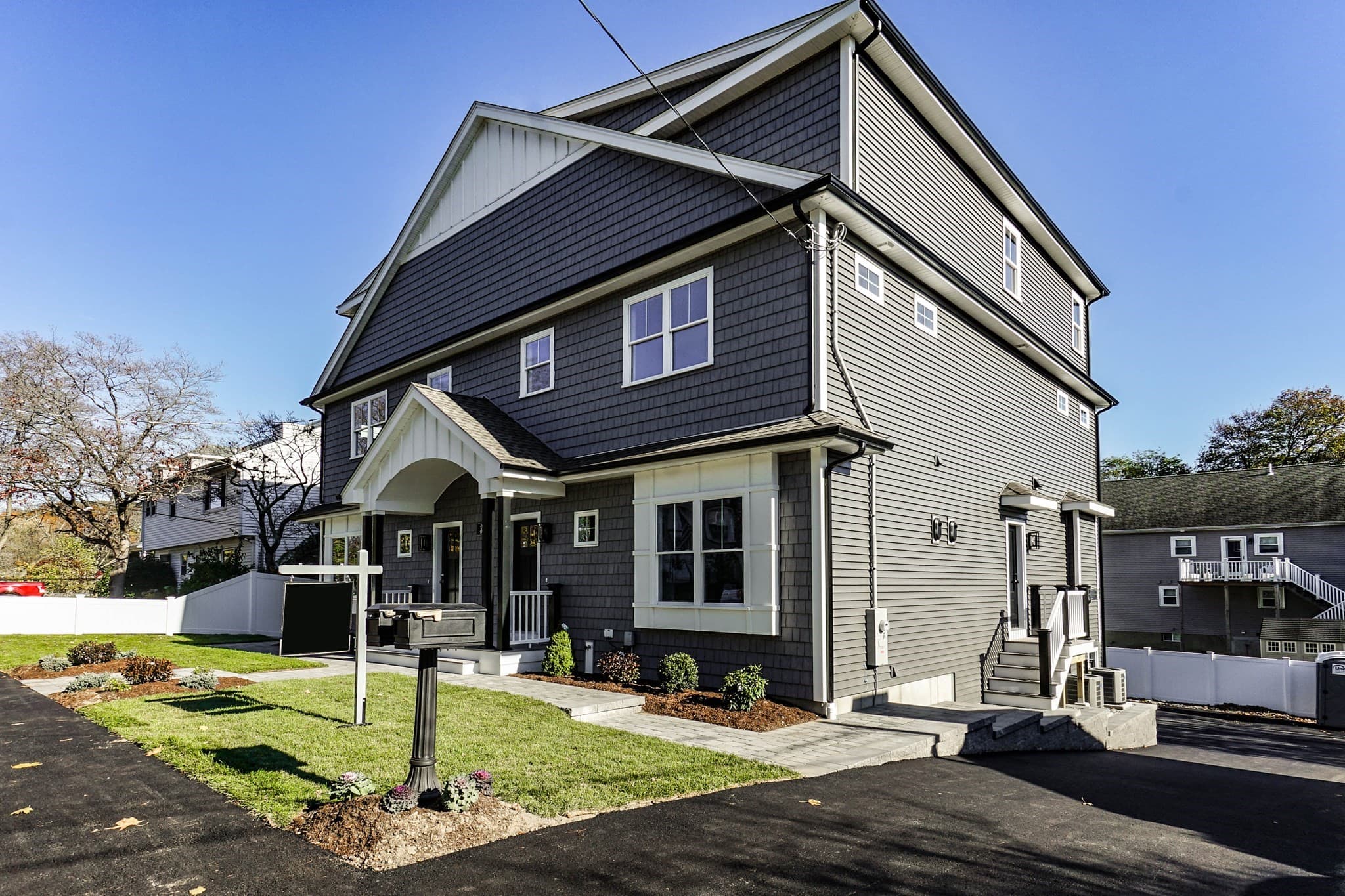 Condominium at 33 Peirce Street # 1, Waltham MA 02453, photo 2 of 42