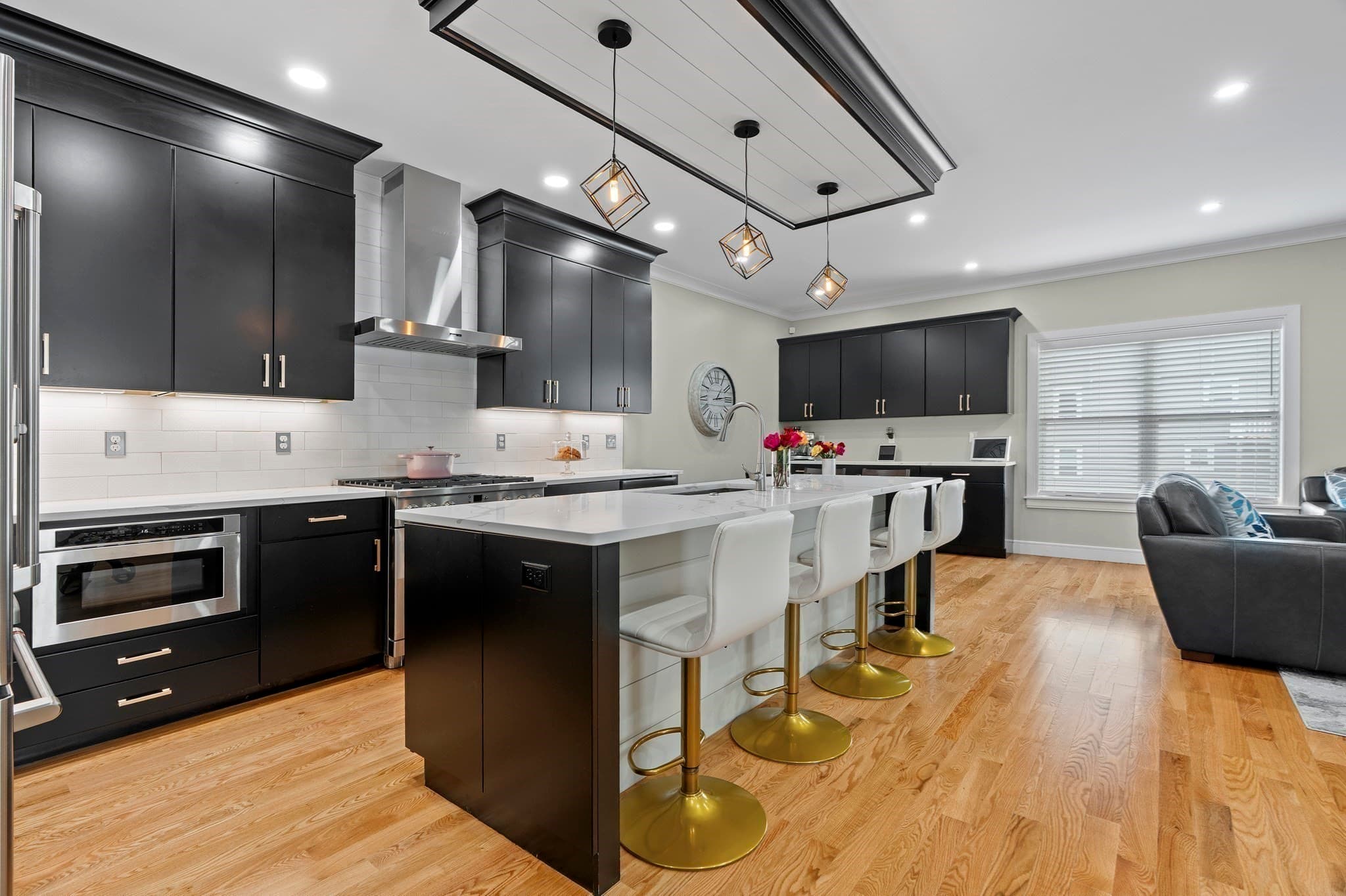 Condominium at 33 Peirce Street # 1, Waltham MA 02453, photo 5 of 42