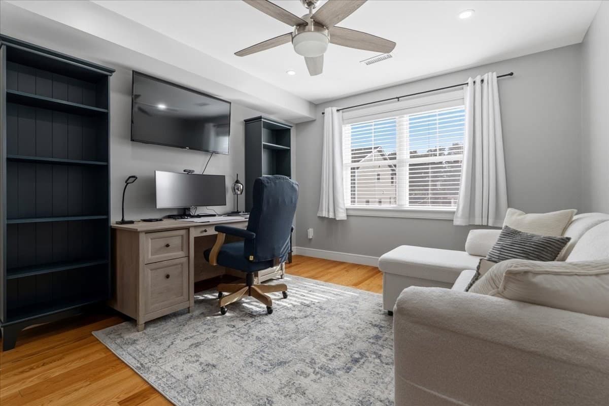 Condominium at 33 Peirce Street # 1, Waltham MA 02453, photo 24 of 42