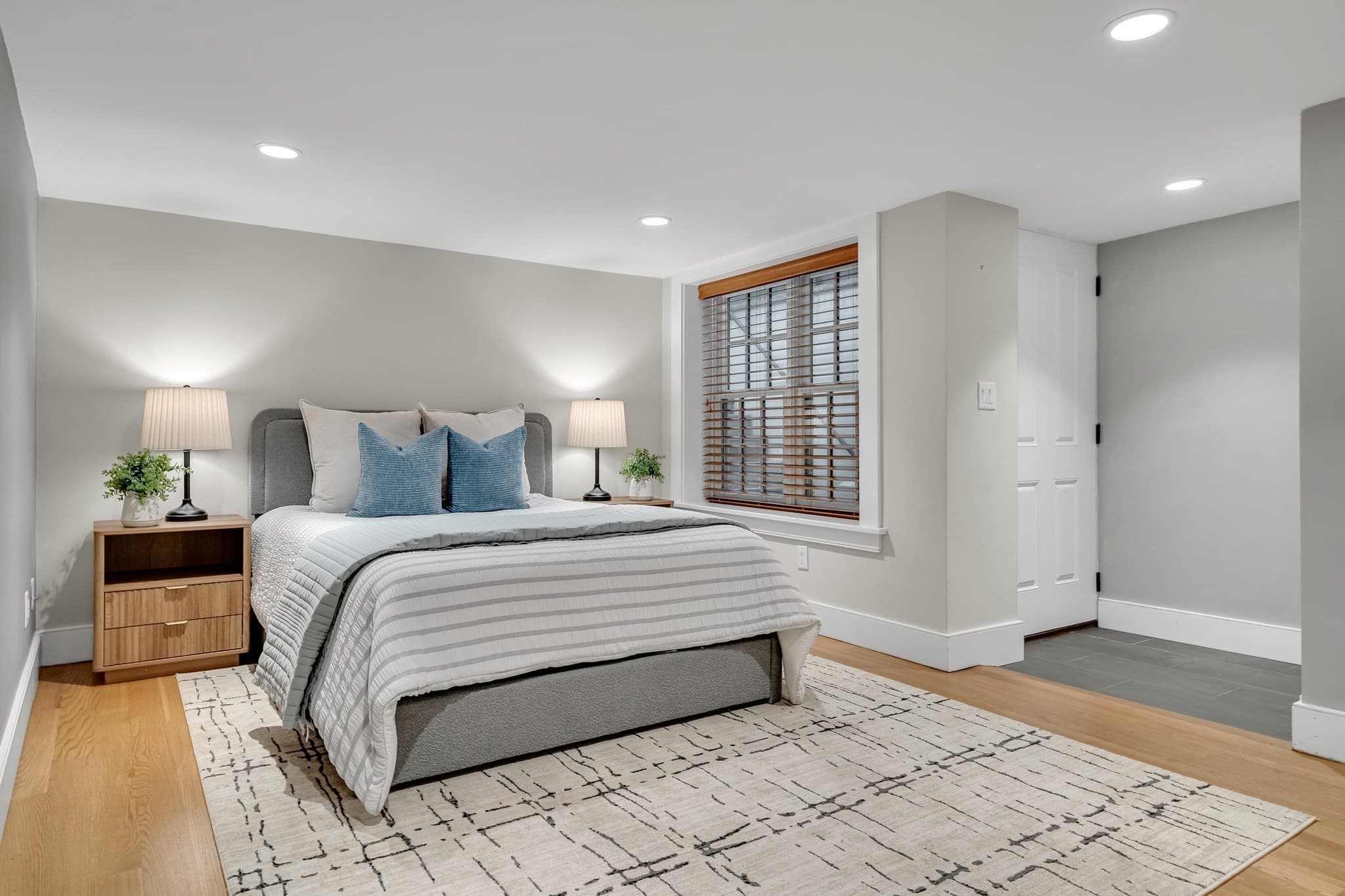 Single Family Residence at 1-7 Brattle Cir` # 1, Cambridge MA 02138, photo 12 of 25
