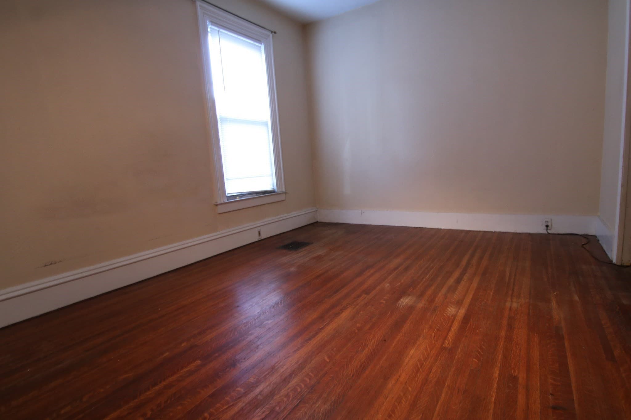 Multi Family at 28 Jefferson St, Westfield MA 01085, photo 9 of 25