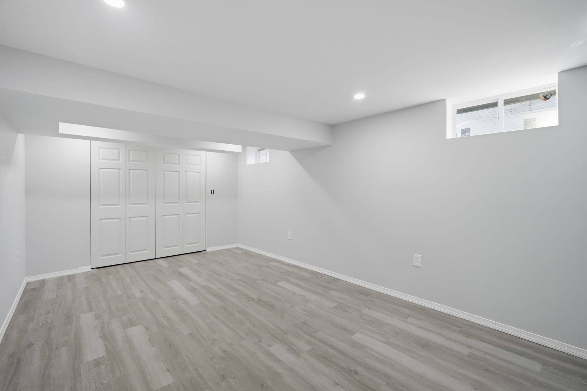 Single Family Residence at 89 Juniper Dr, Springfield MA 01119, photo 30 of 35