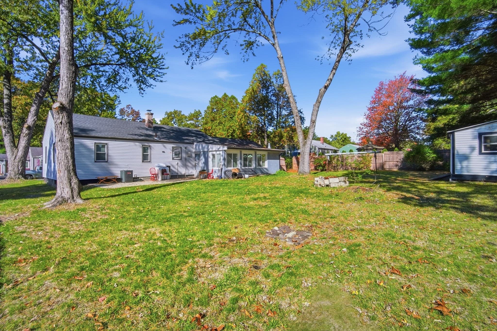 Single Family Residence at 89 Juniper Dr, Springfield MA 01119, photo 35 of 35