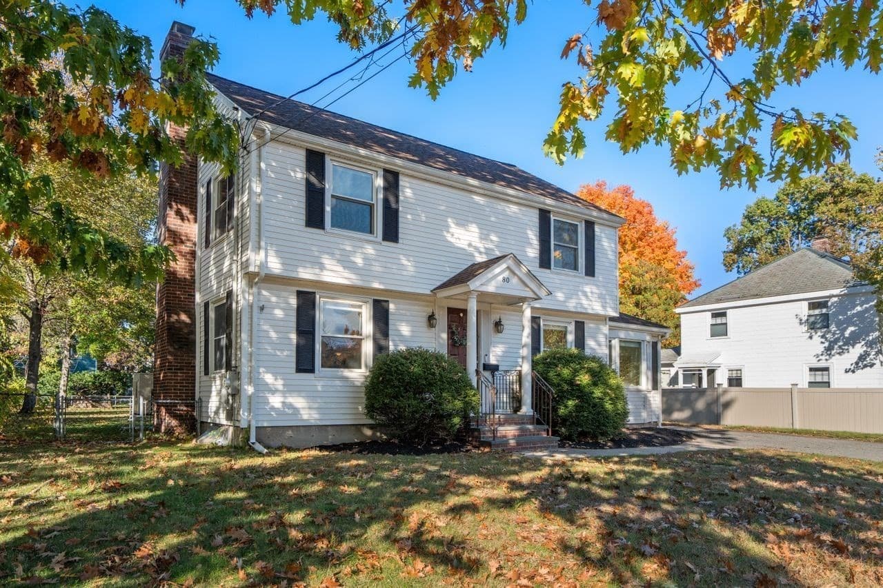 Single Family Residence at 80 Haverhill Street, Andover MA 01810, photo 5 of 30