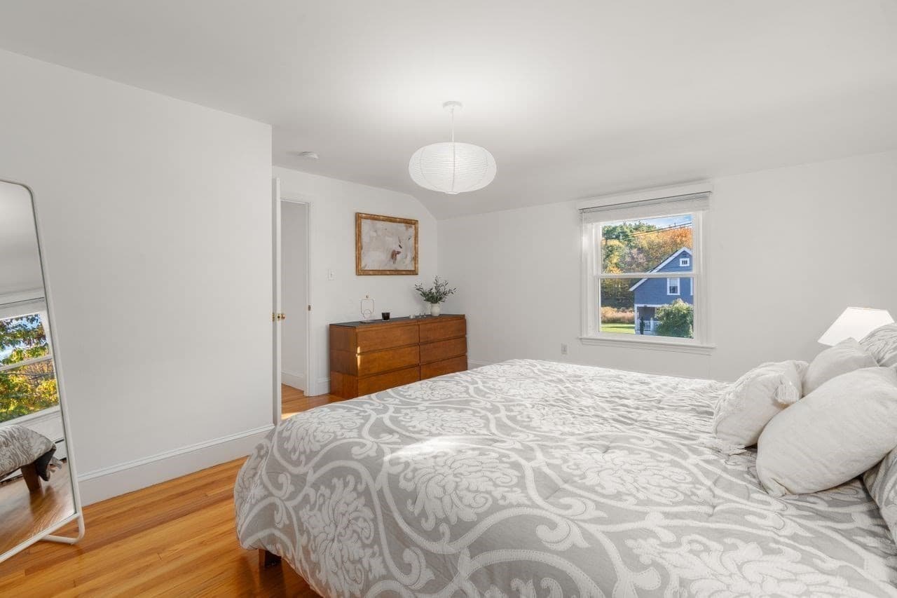 Single Family Residence at 80 Haverhill Street, Andover MA 01810, photo 20 of 30