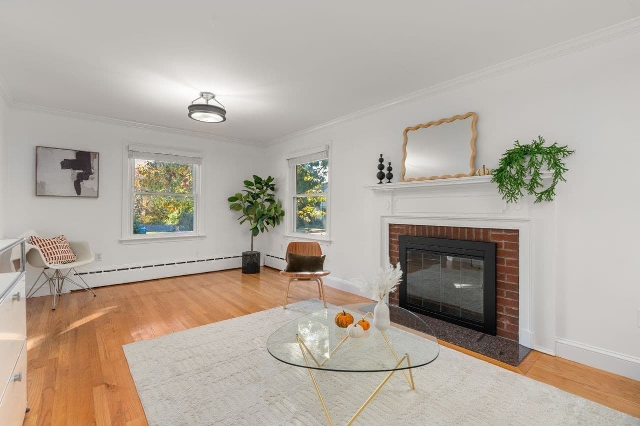 Single Family Residence at 80 Haverhill Street, Andover MA 01810, photo 11 of 30