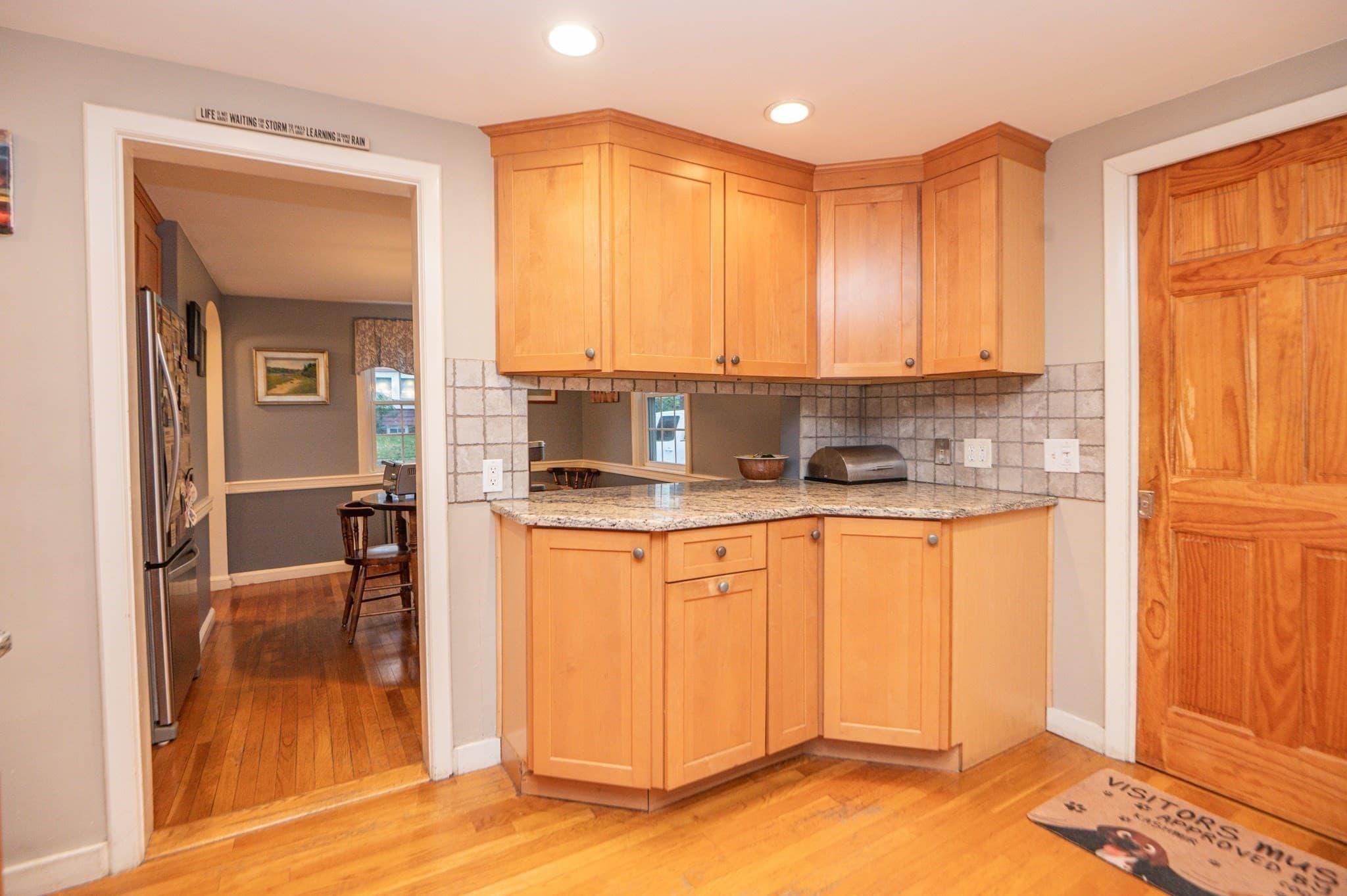 Single Family Residence at 41 Plymouth Ave, Swampscott MA 01907, photo 3 of 27