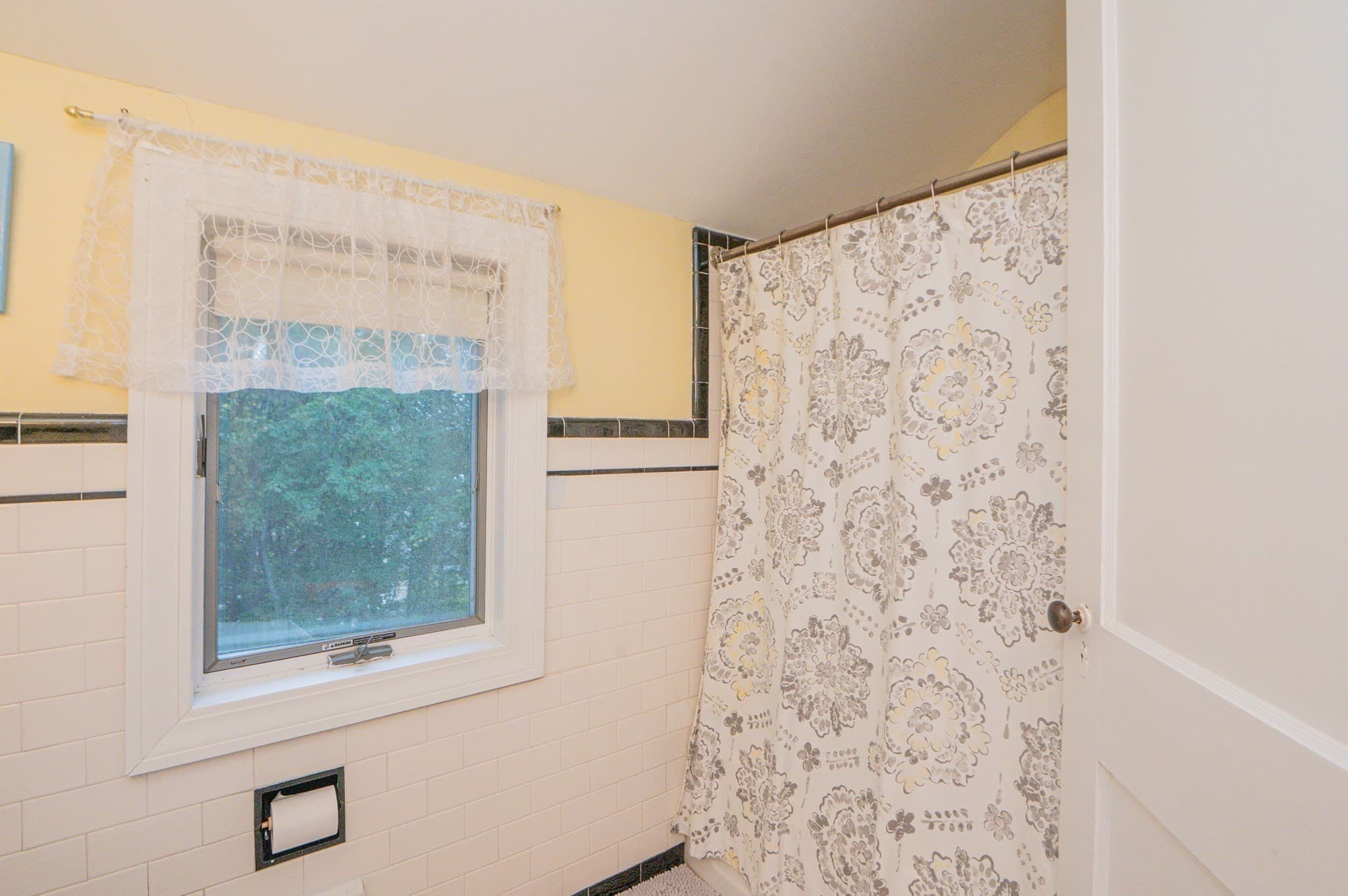Single Family Residence at 41 Plymouth Ave, Swampscott MA 01907, photo 20 of 27