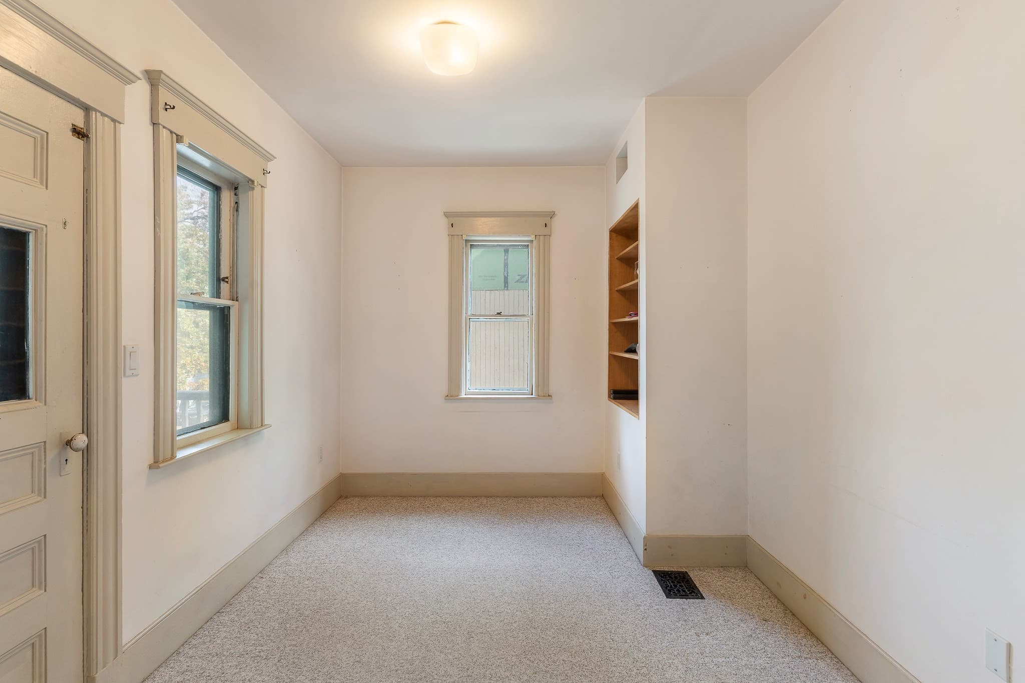 2 Family - 2 Units Up/Down at 386-388 Huron, Cambridge MA 02138, photo 9 of 36