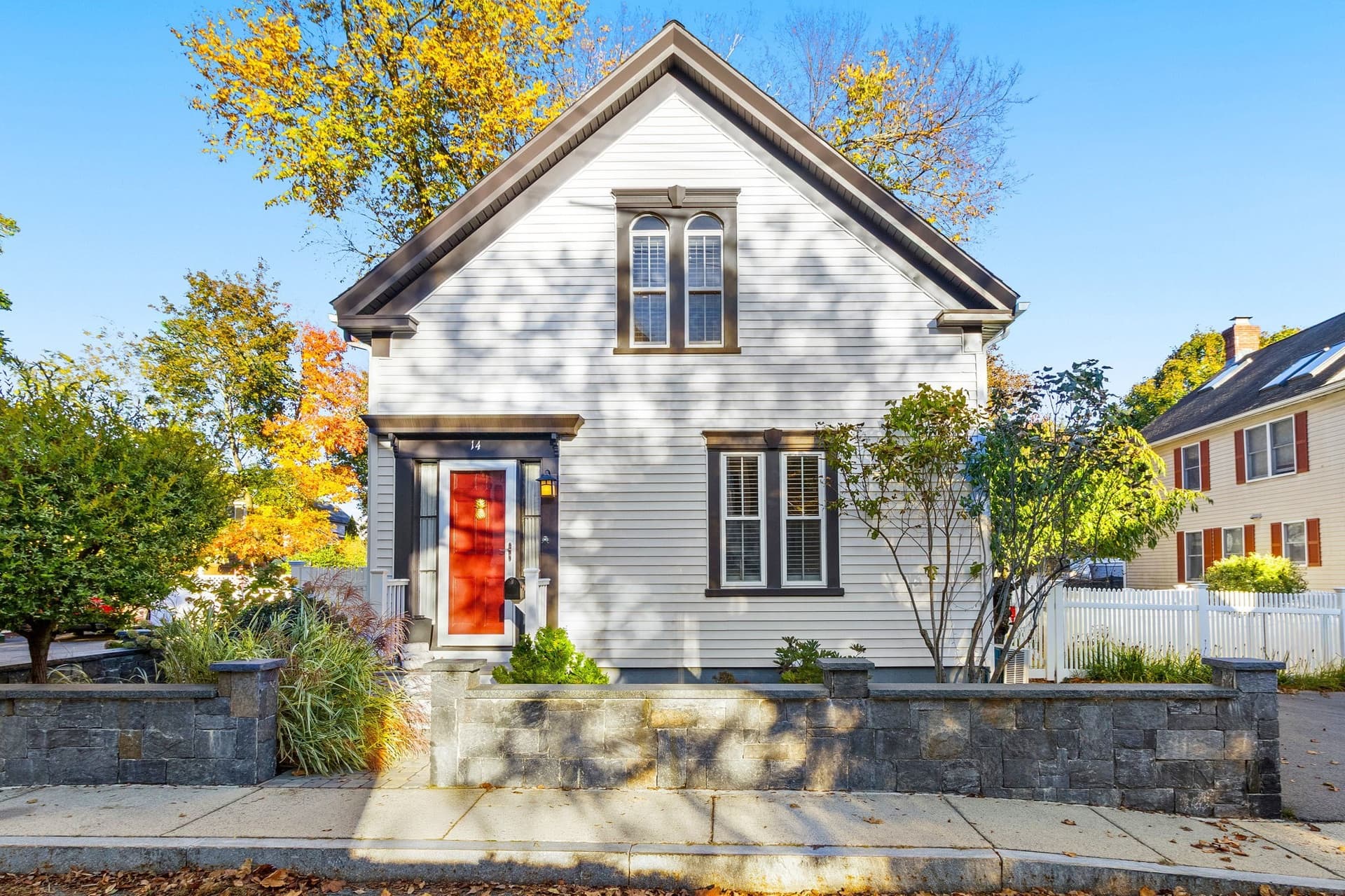 14 Maple Street, Natick MA 01760