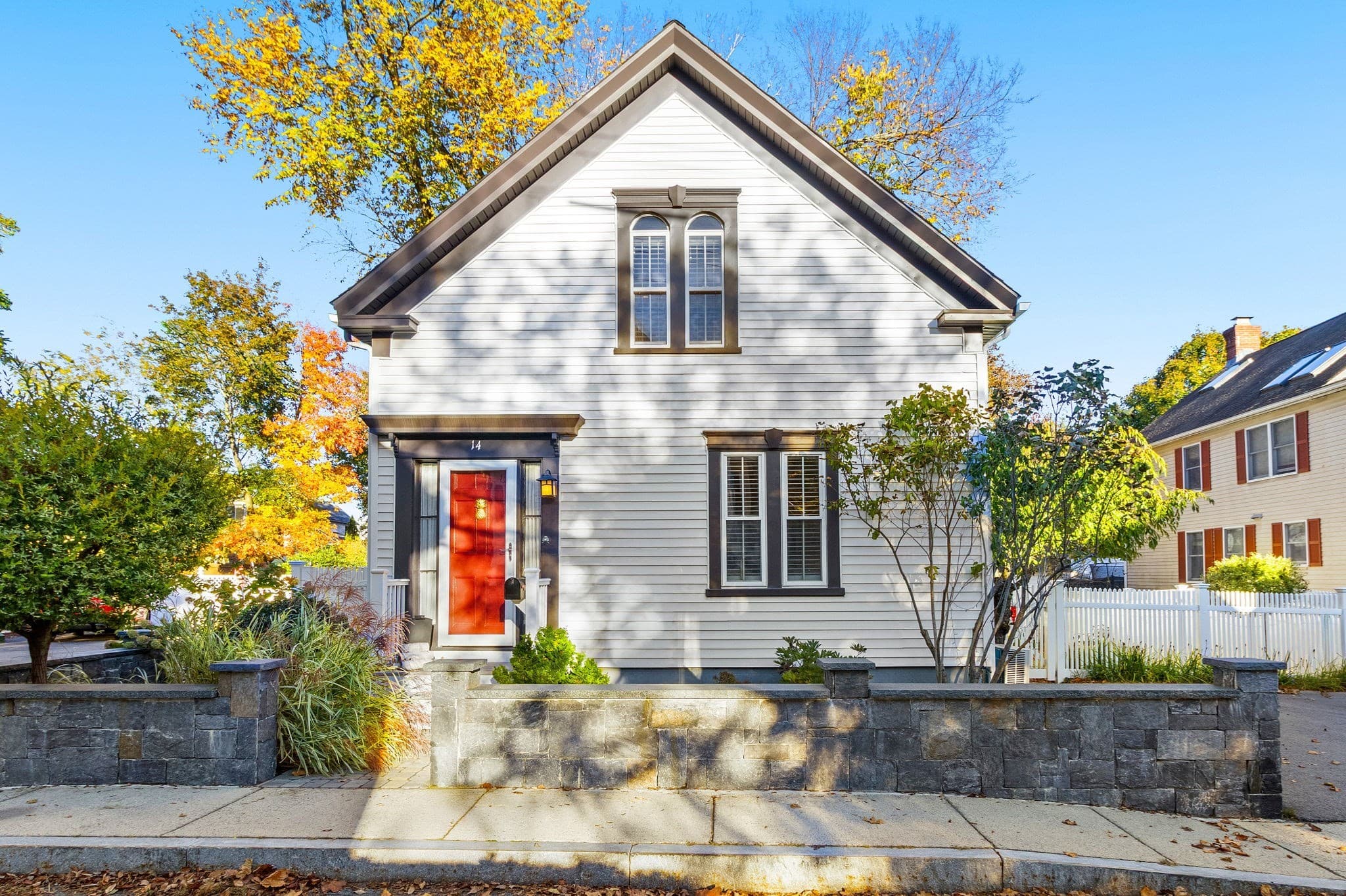 14 Maple Street, Natick MA 01760