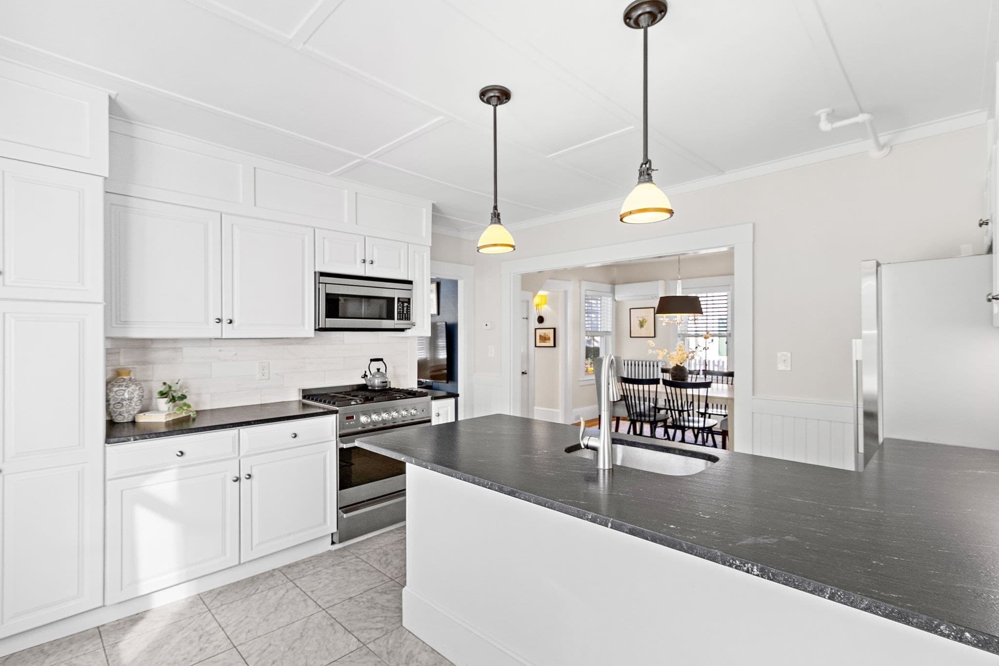 Single Family Residence at 14 Maple Street, Natick MA 01760, photo 4 of 28