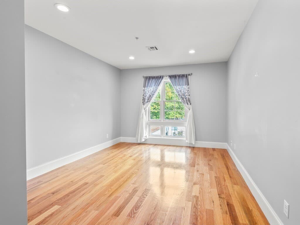 Condominium at 76 South Ave # 201, Natick MA 01760, photo 16 of 39