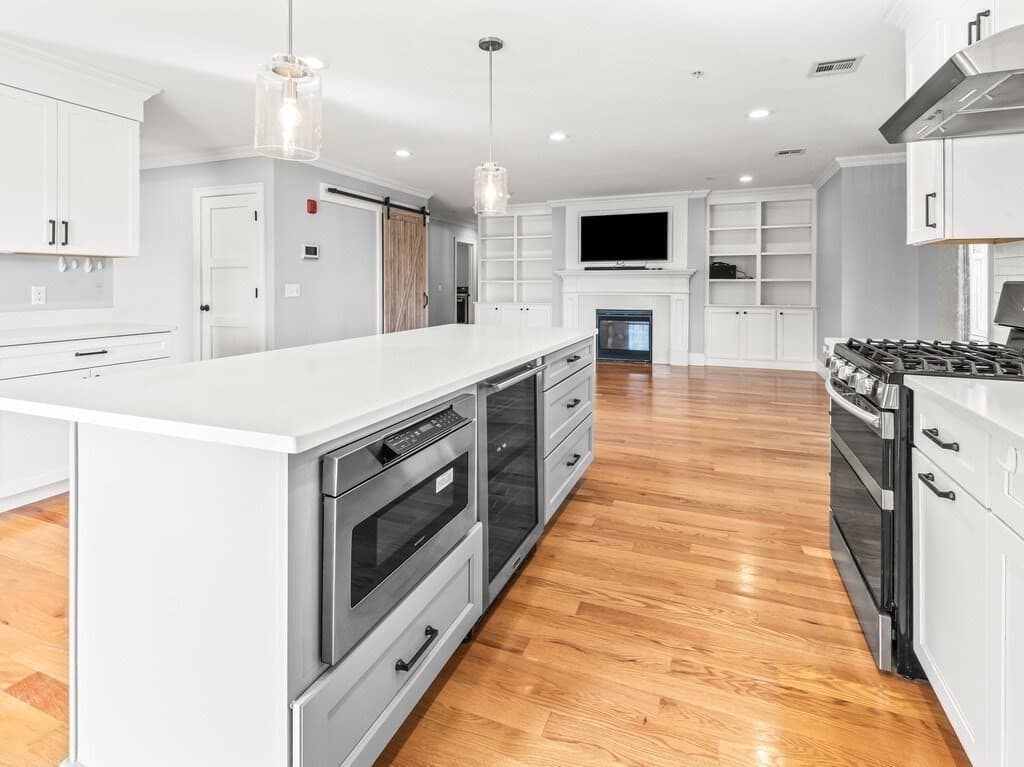 Condominium at 76 South Ave # 201, Natick MA 01760, photo 5 of 39