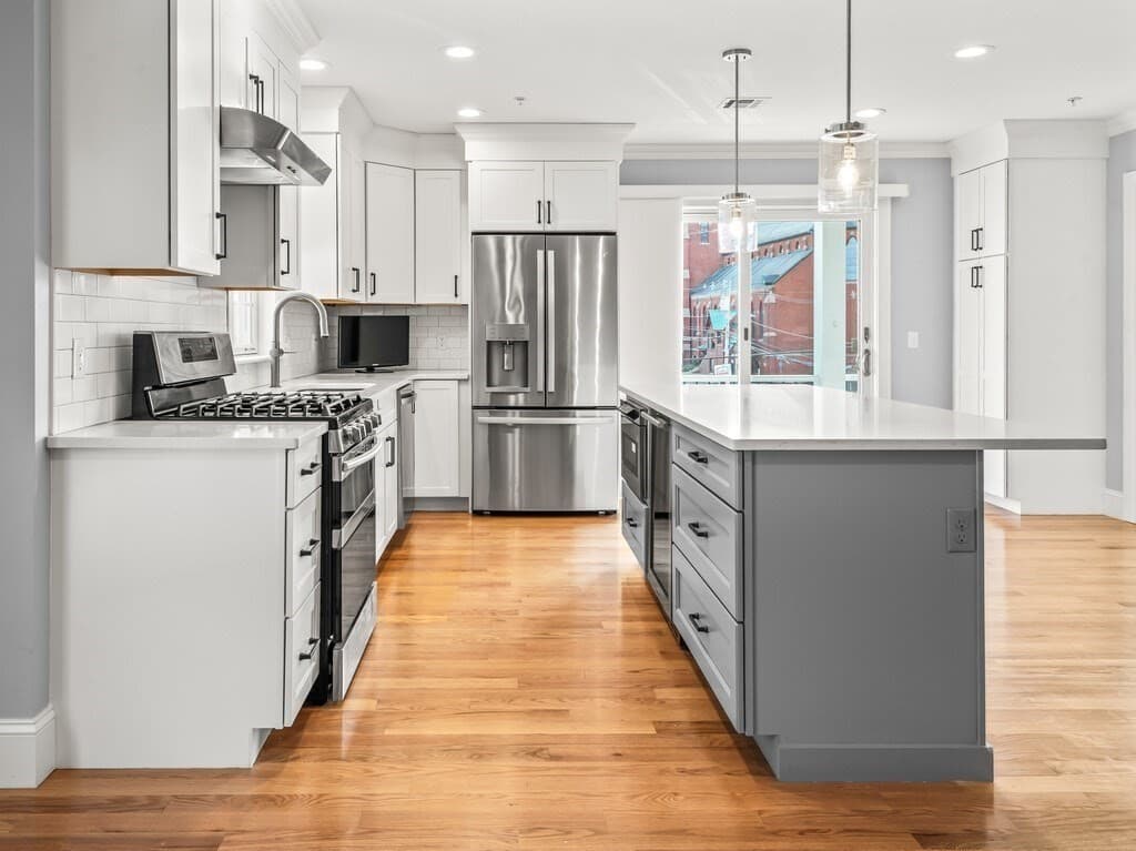 Condominium at 76 South Ave # 201, Natick MA 01760, photo 4 of 39