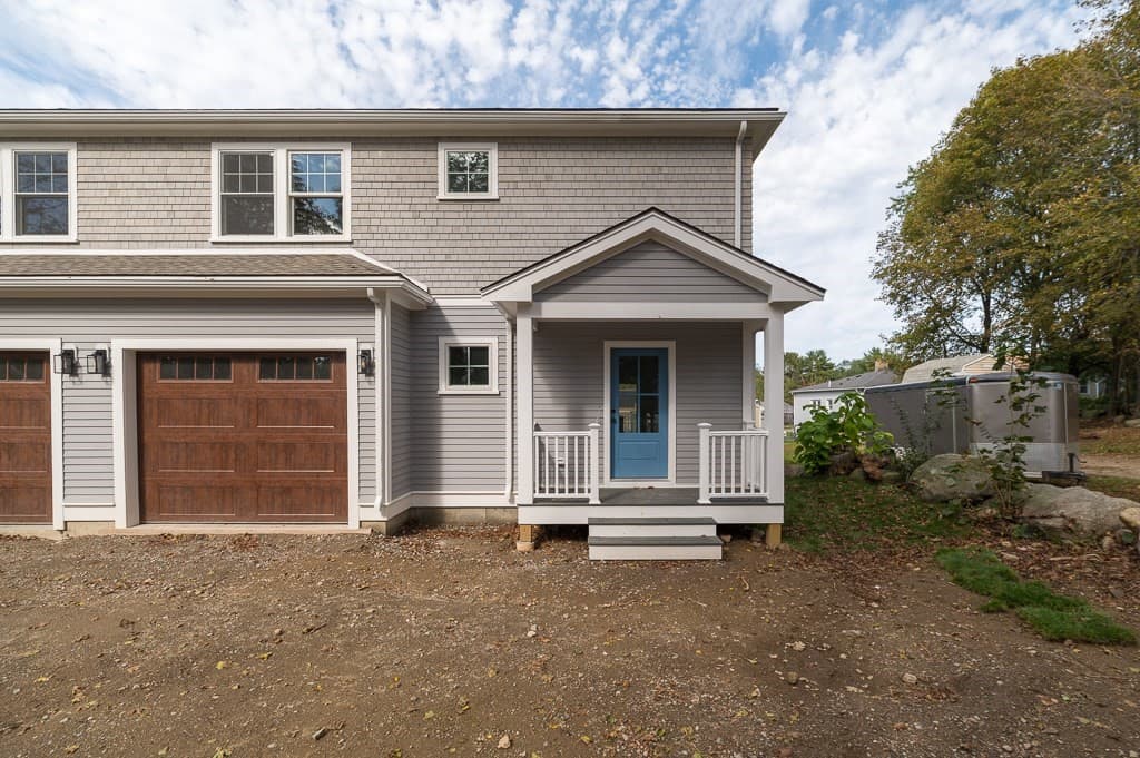 Condominium at 4 Mollie's Lane # B, Gloucester MA 01930, photo 21 of 29