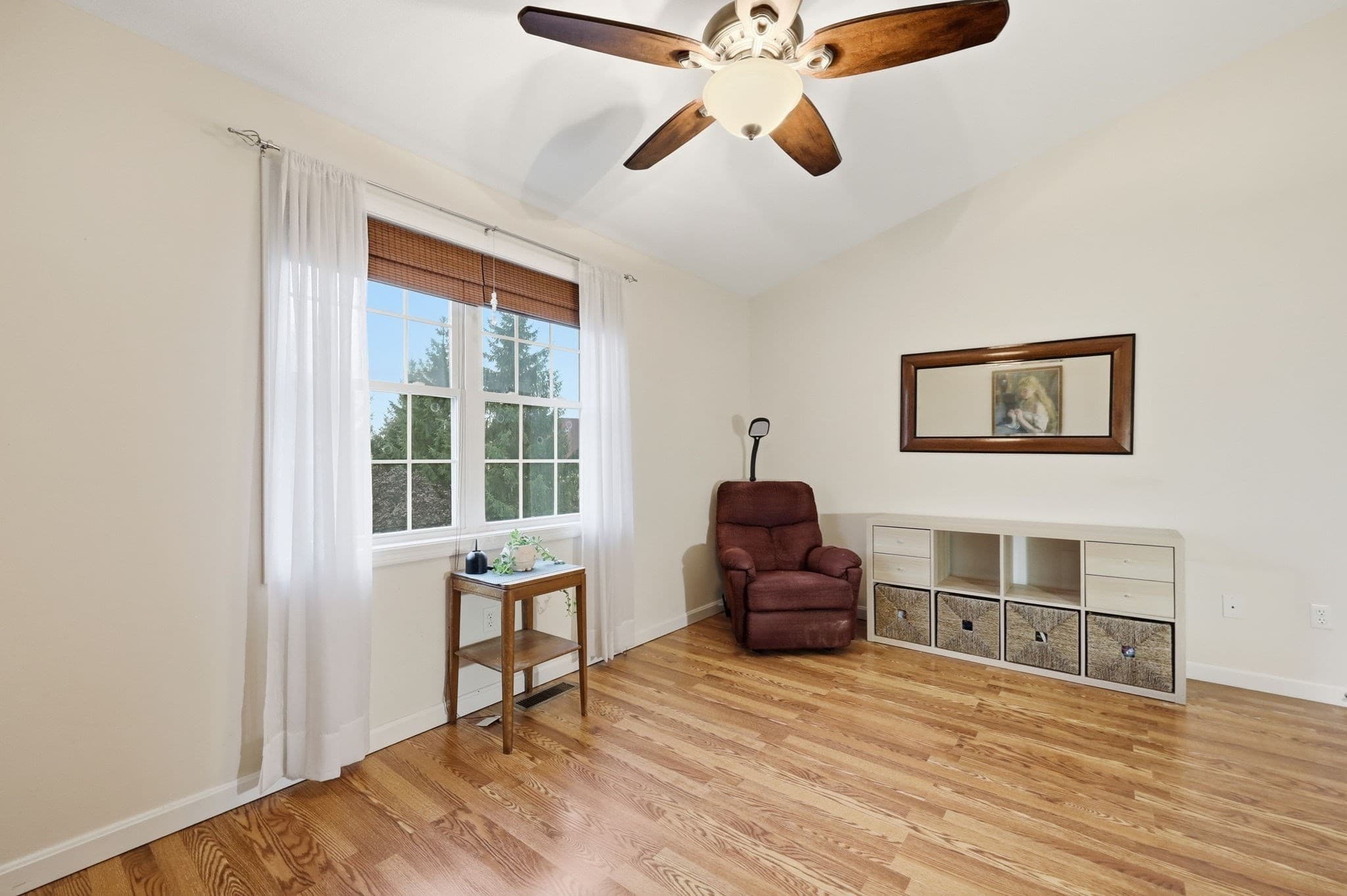 Condominium at 10 Regency Ct # 10, Chicopee MA 01020, photo 16 of 26