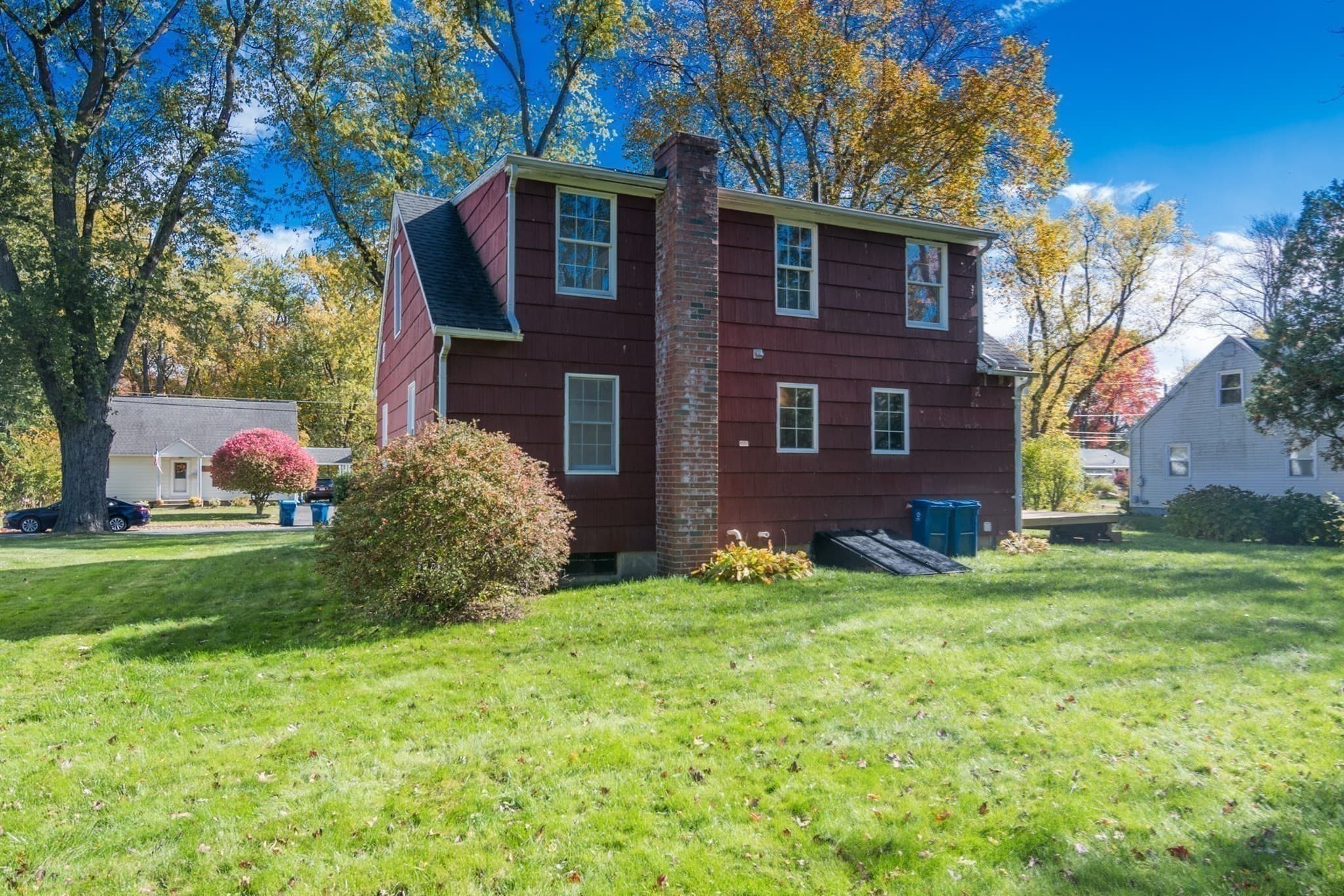 Single Family Residence at 115 Wolcott Avenue, West Springfield MA 01089, photo 28 of 36