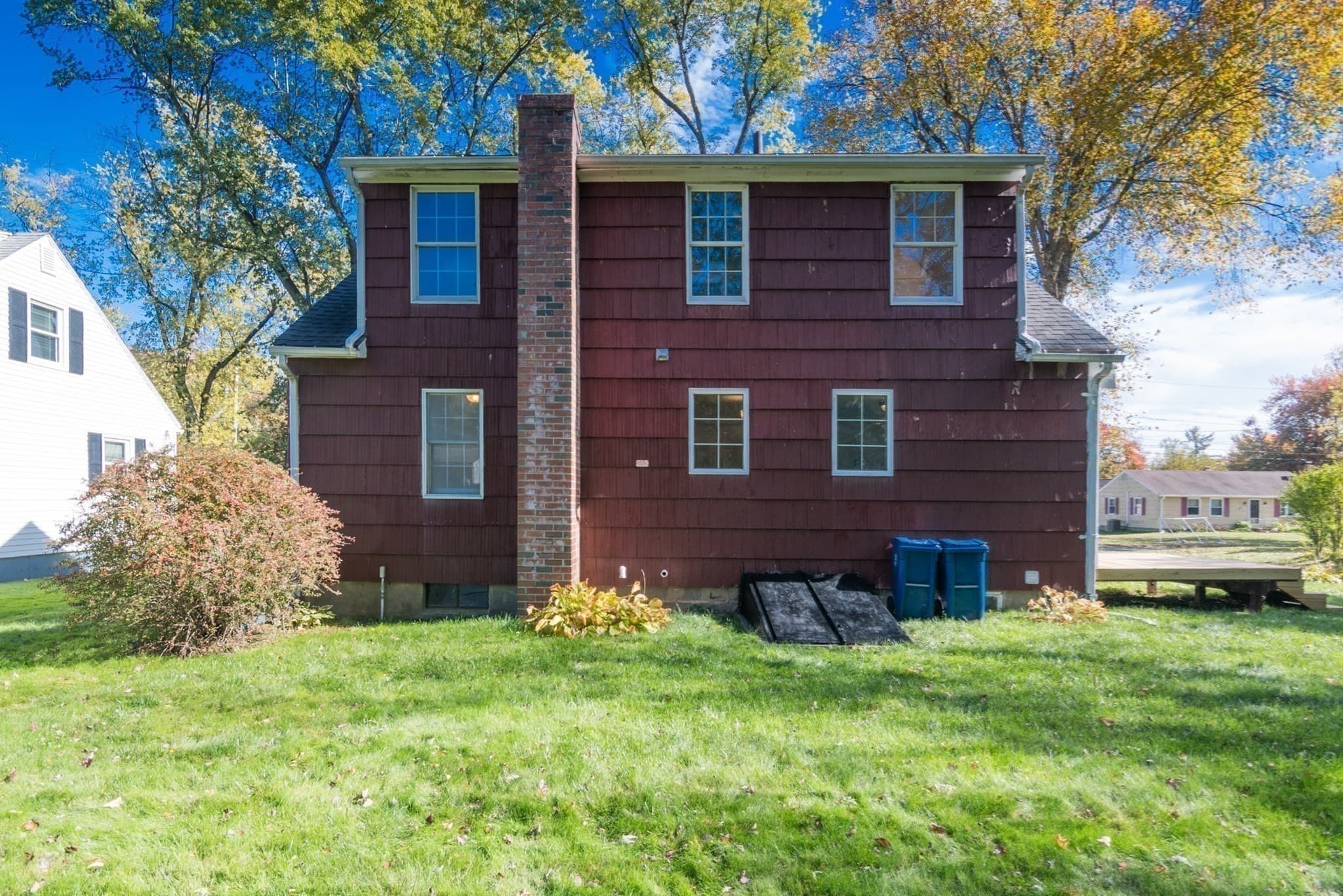 Single Family Residence at 115 Wolcott Avenue, West Springfield MA 01089, photo 29 of 36
