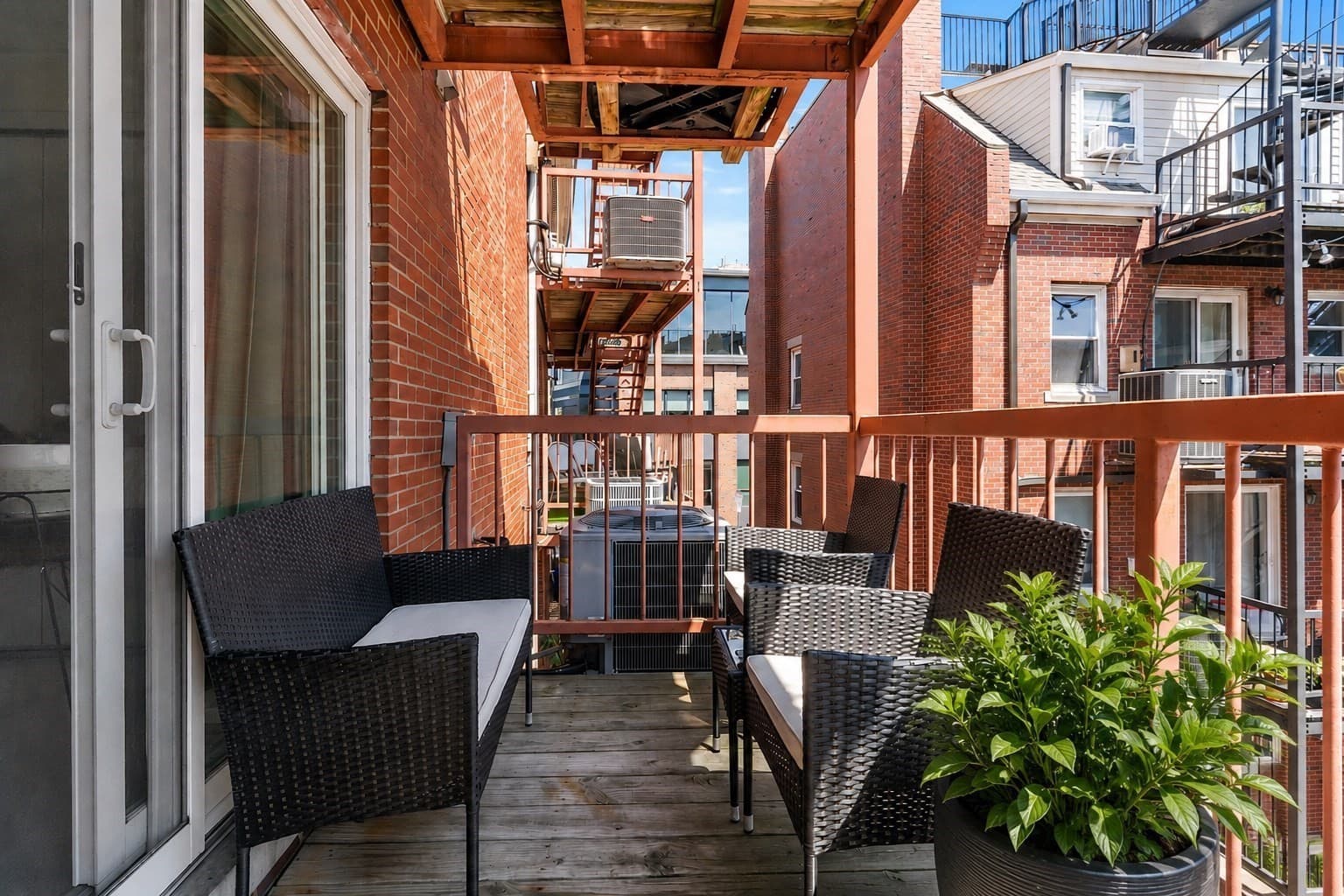 Condominium at 15 Main Street # B, Boston MA 02129, photo 9 of 11