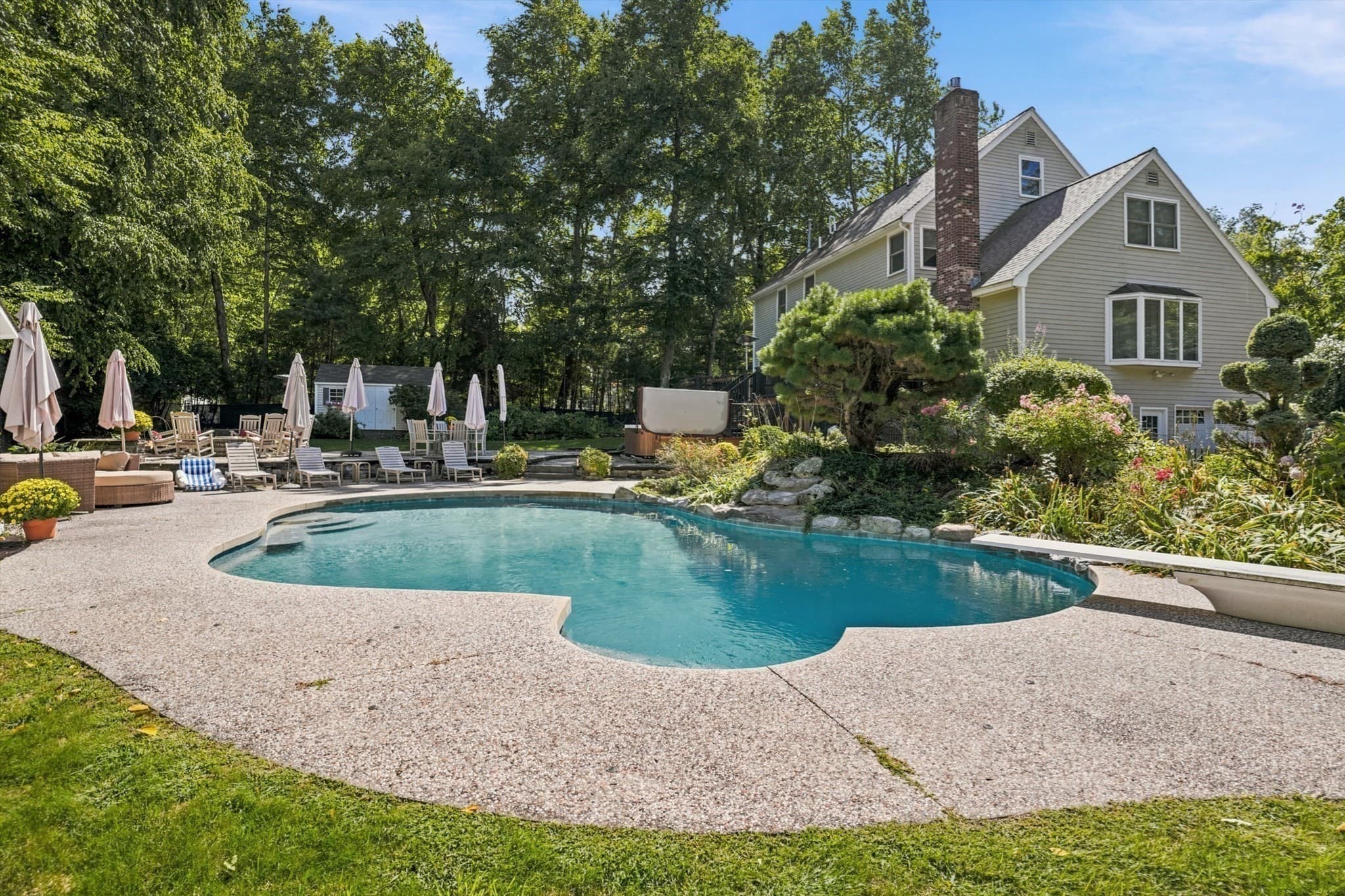Single Family Residence at 7 Country Lake Road, Methuen MA 01844, photo 34 of 42