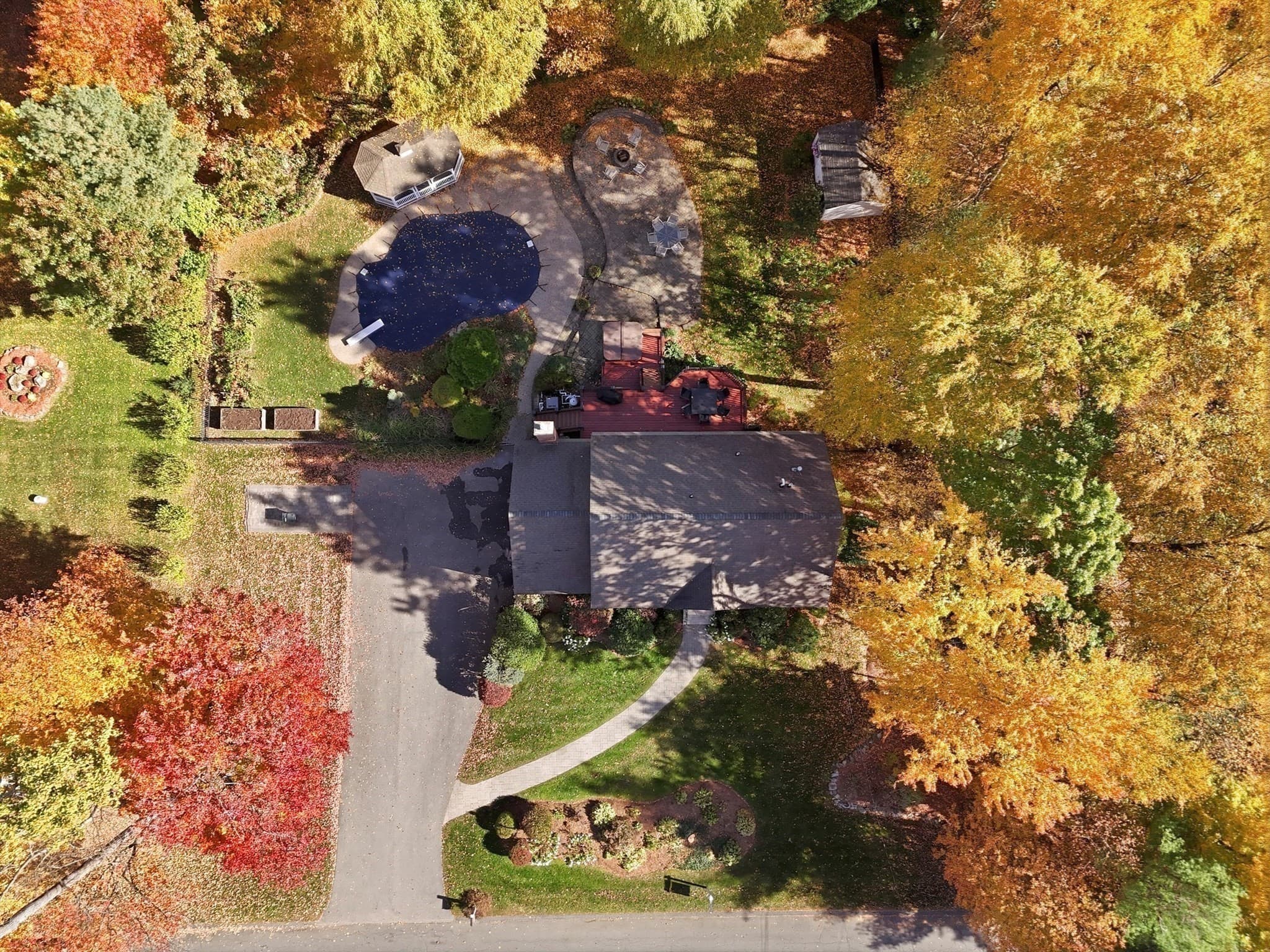 Single Family Residence at 7 Country Lake Road, Methuen MA 01844, photo 40 of 42