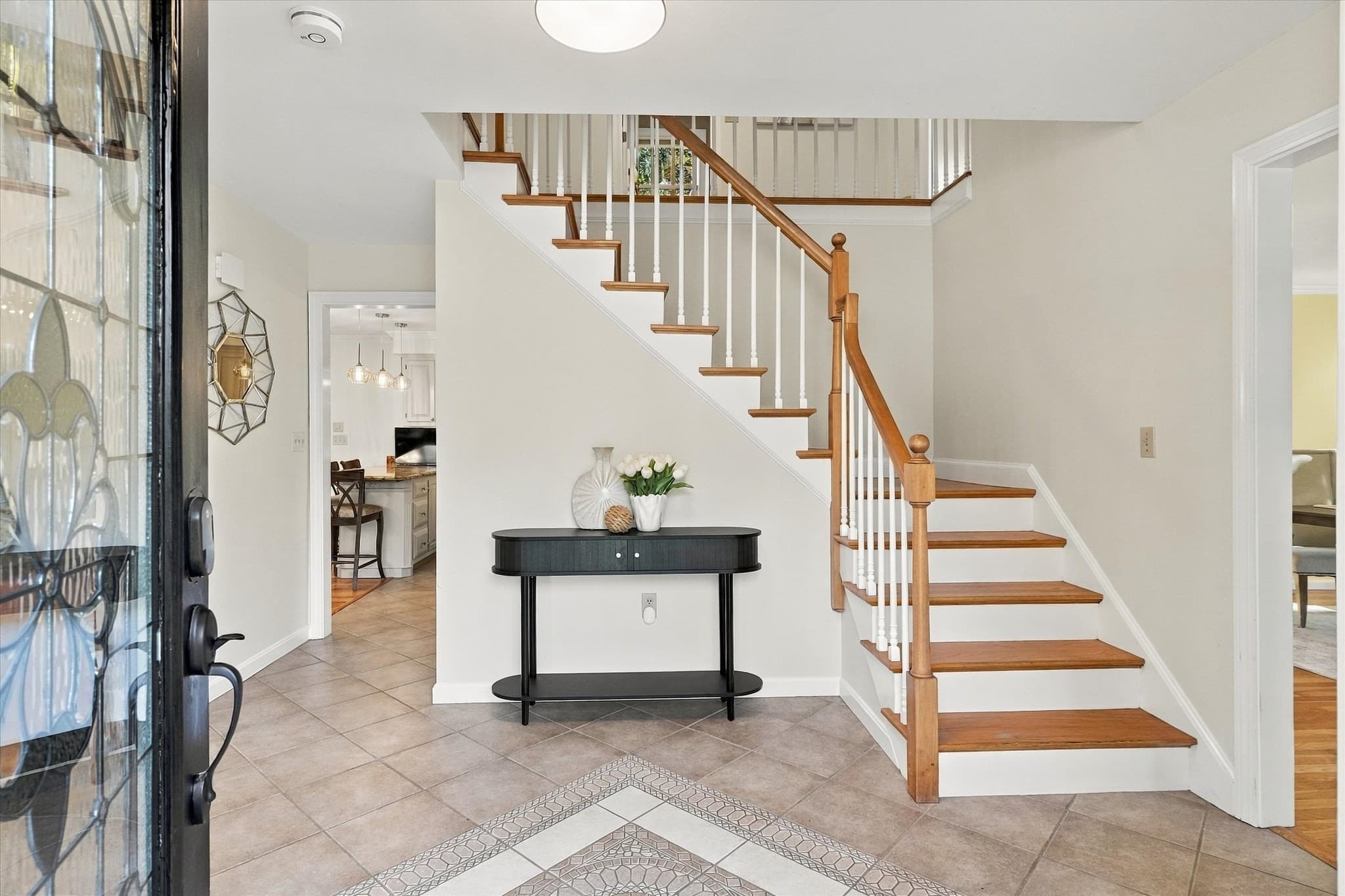 Single Family Residence at 7 Country Lake Road, Methuen MA 01844, photo 4 of 42
