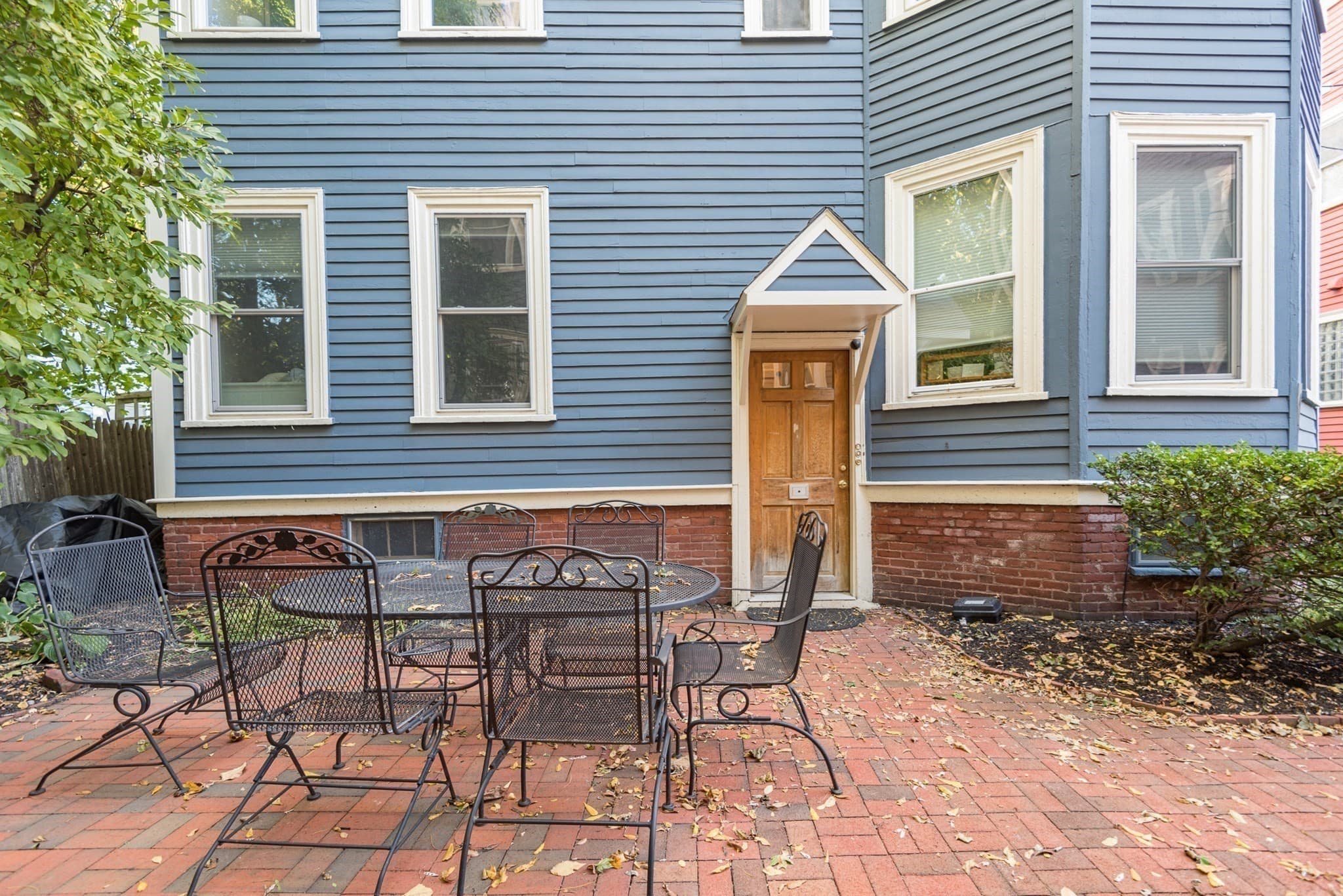 Condominium at 16-1/2 Magnolia Ave # 2, Cambridge MA 02138, photo 23 of 28