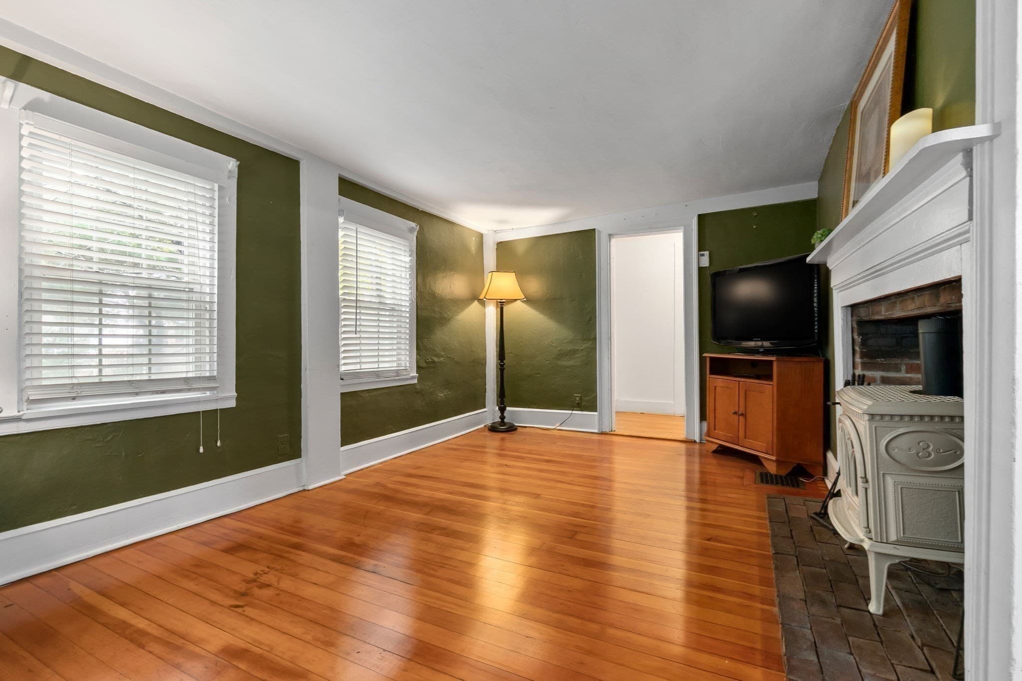 Single Family Residence at 54 Buffum Street, Salem MA 01970, photo 6 of 28