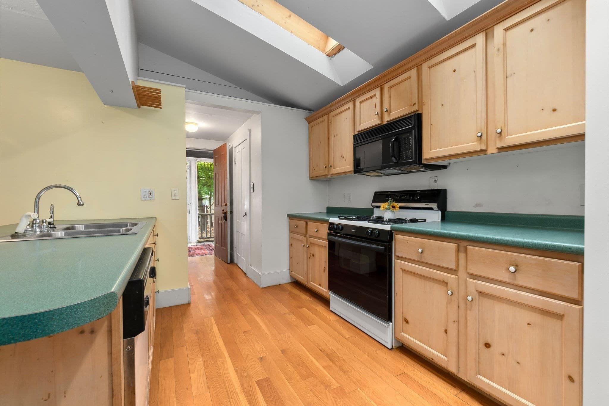 Single Family Residence at 54 Buffum Street, Salem MA 01970, photo 15 of 28