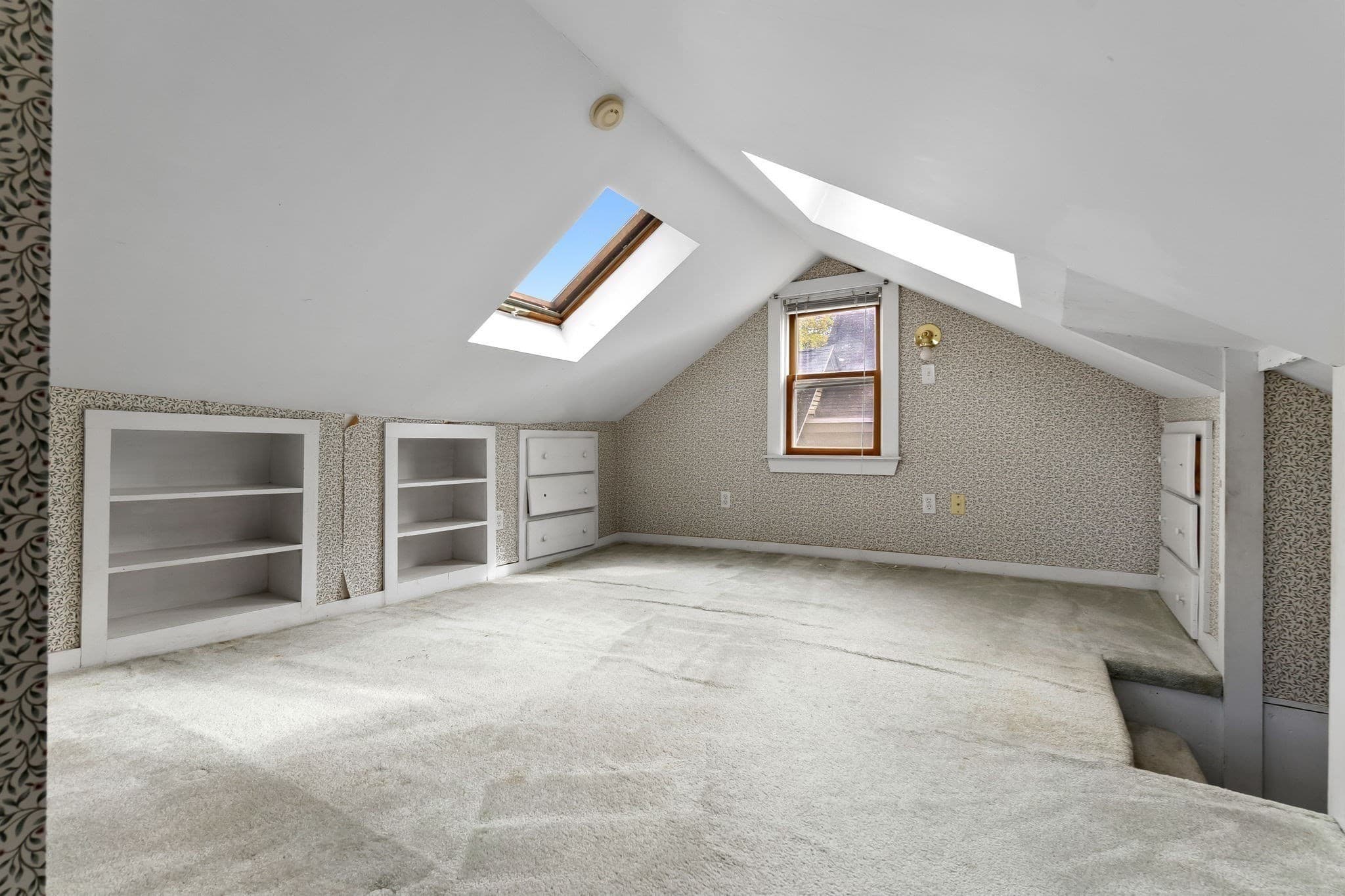 Single Family Residence at 54 Buffum Street, Salem MA 01970, photo 25 of 28