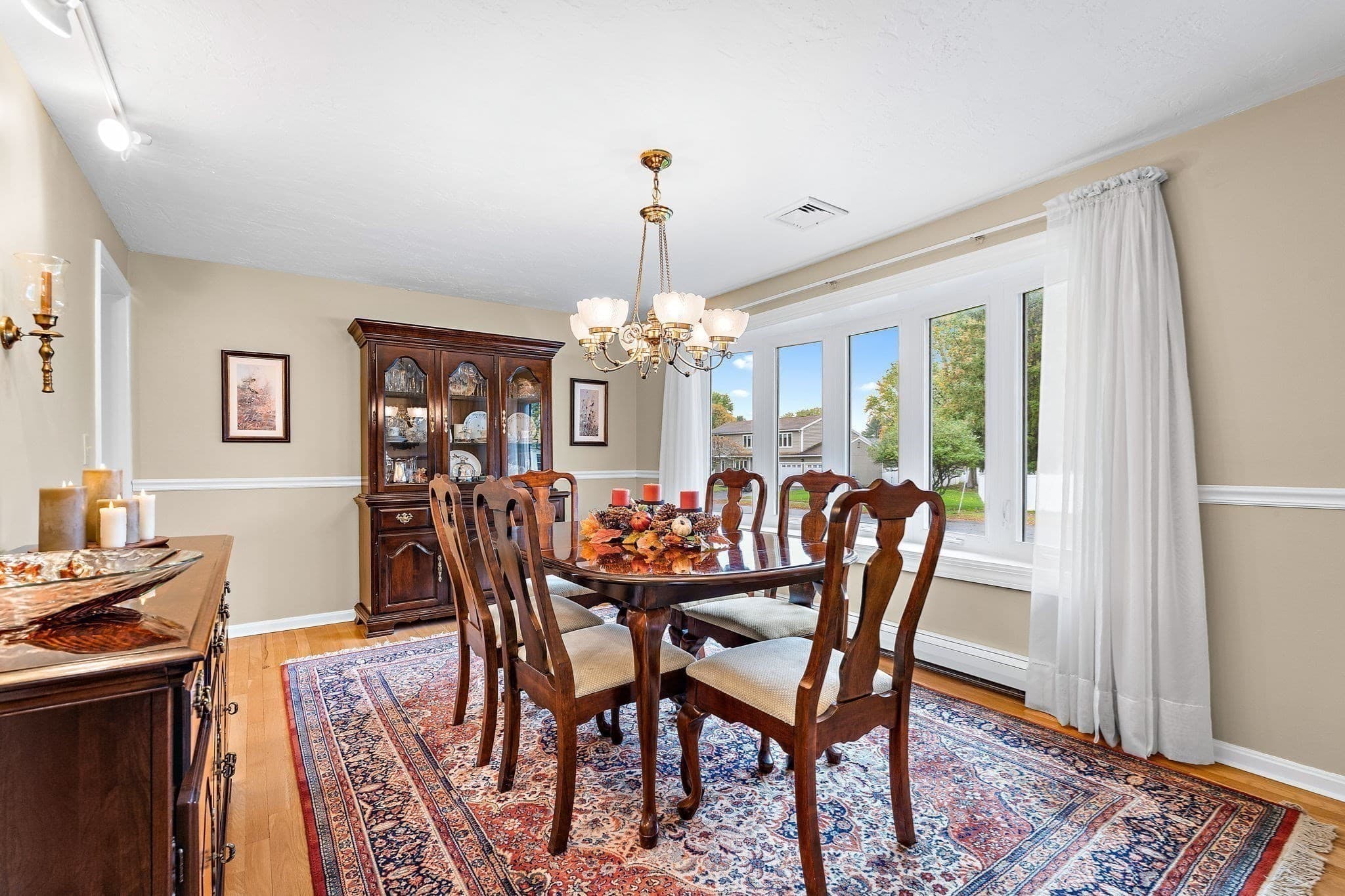 Single Family Residence at 1 Indian Meadow Drive, Northborough MA 01532, photo 5 of 42