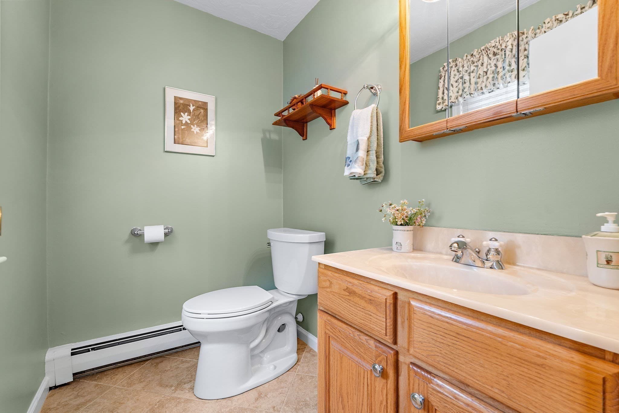 Single Family Residence at 1 Indian Meadow Drive, Northborough MA 01532, photo 15 of 42