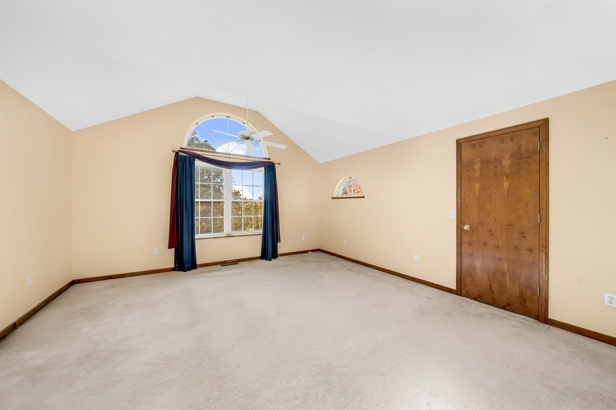 Condominium at 25 Centerview Rd # 25, Atkinson NH 03811, photo 18 of 27