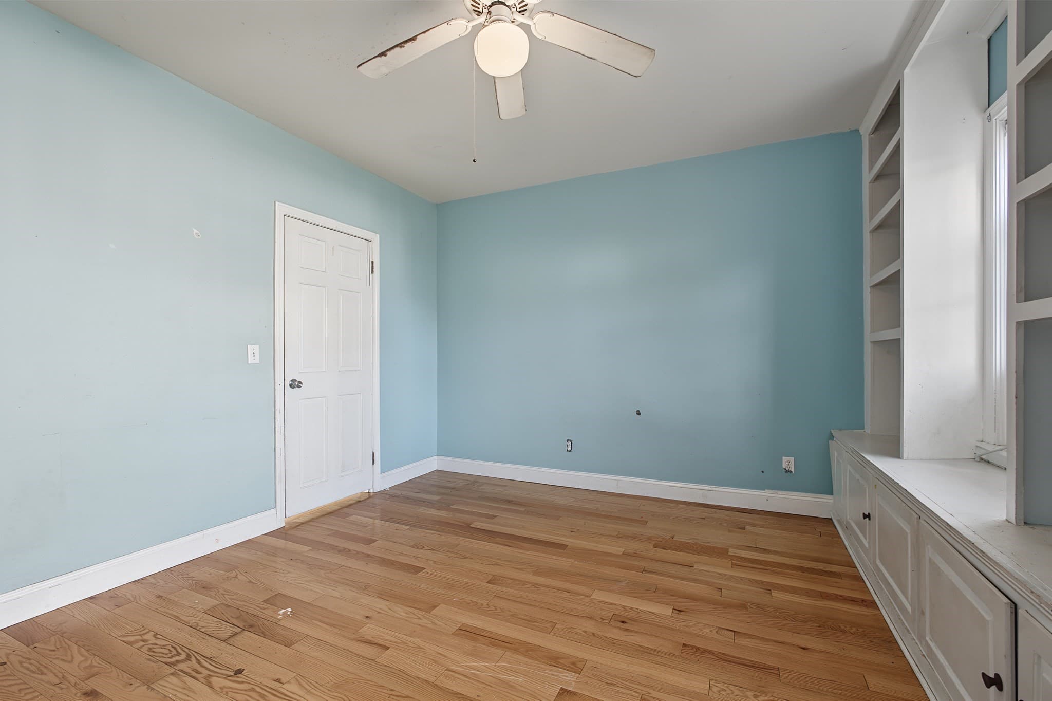 Single Family Residence at 24 Foley St, Attleboro MA 02703, photo 12 of 22