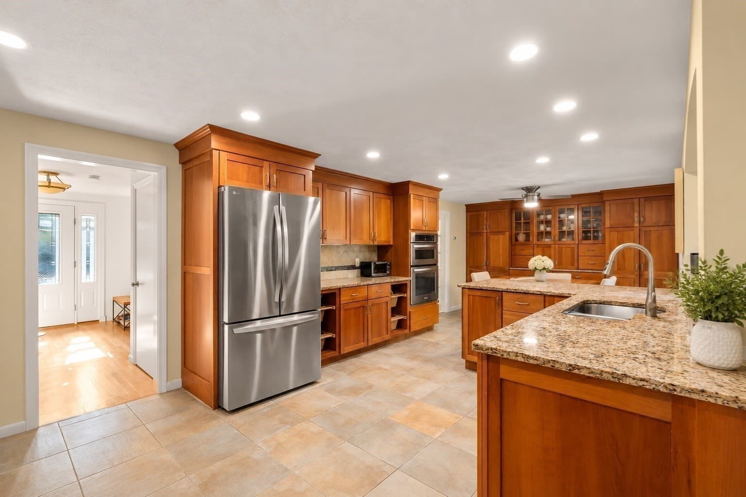 Single Family Residence at 24 Pauline Dr, Natick MA 01760, photo 6 of 33