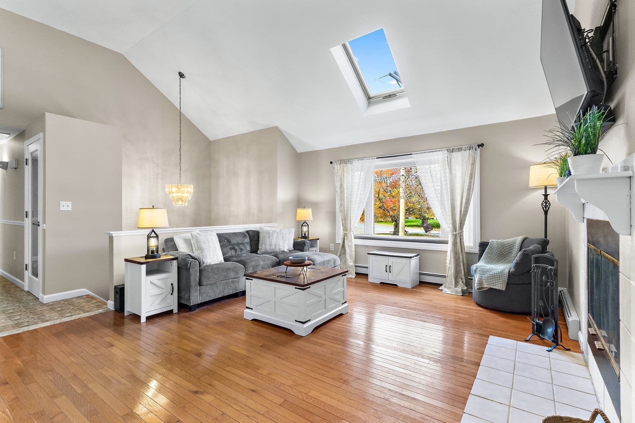Single Family Residence at 171 Ralph Talbot St, Weymouth MA 02190, photo 8 of 37